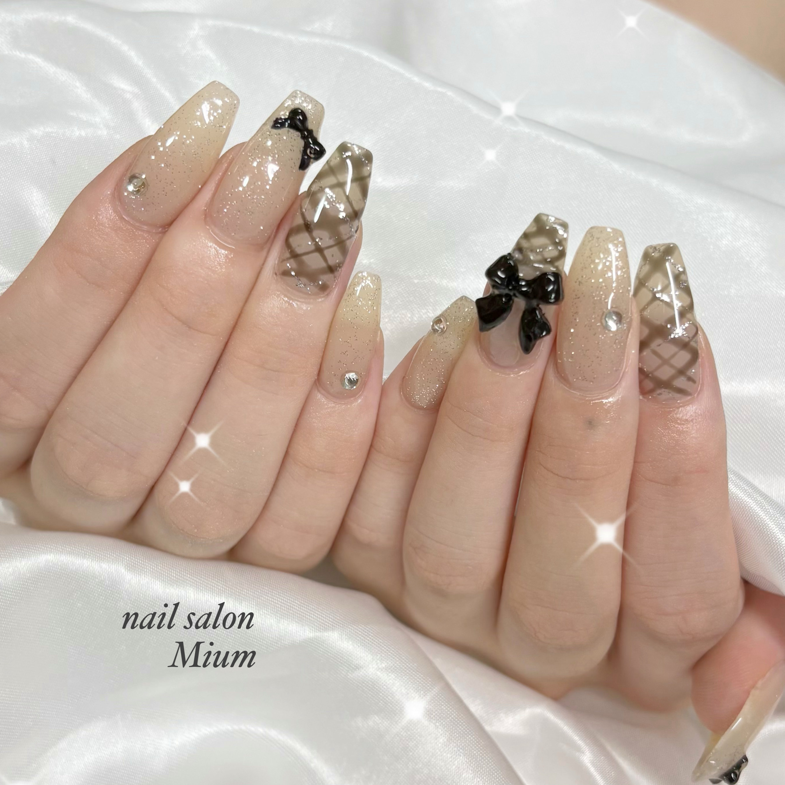 mium.__.nail