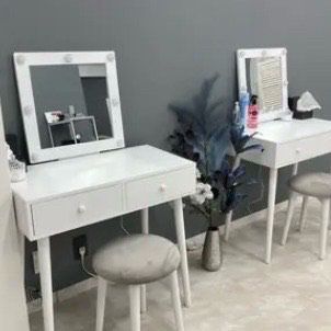 by fleur eyelash salon