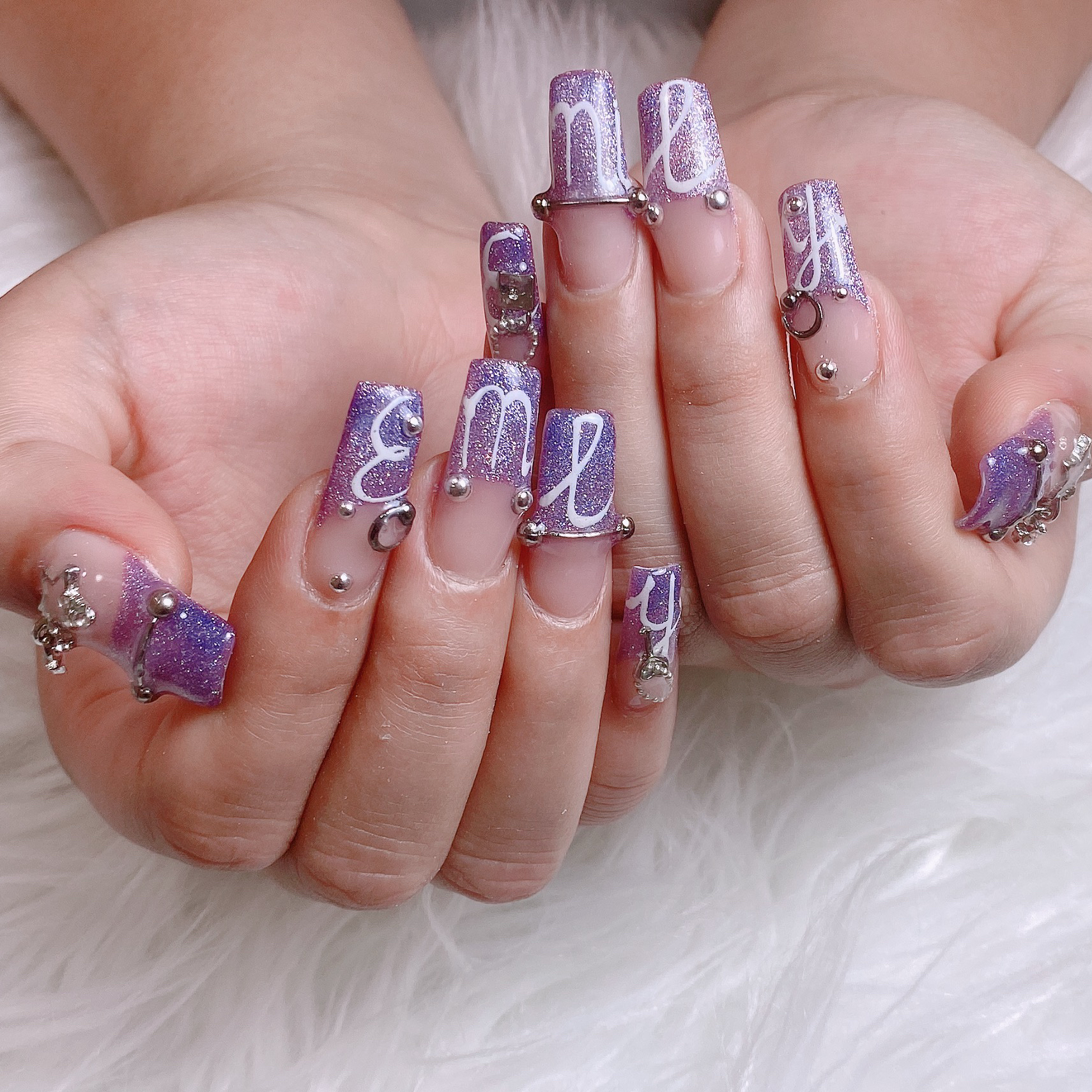 rei_nail1
