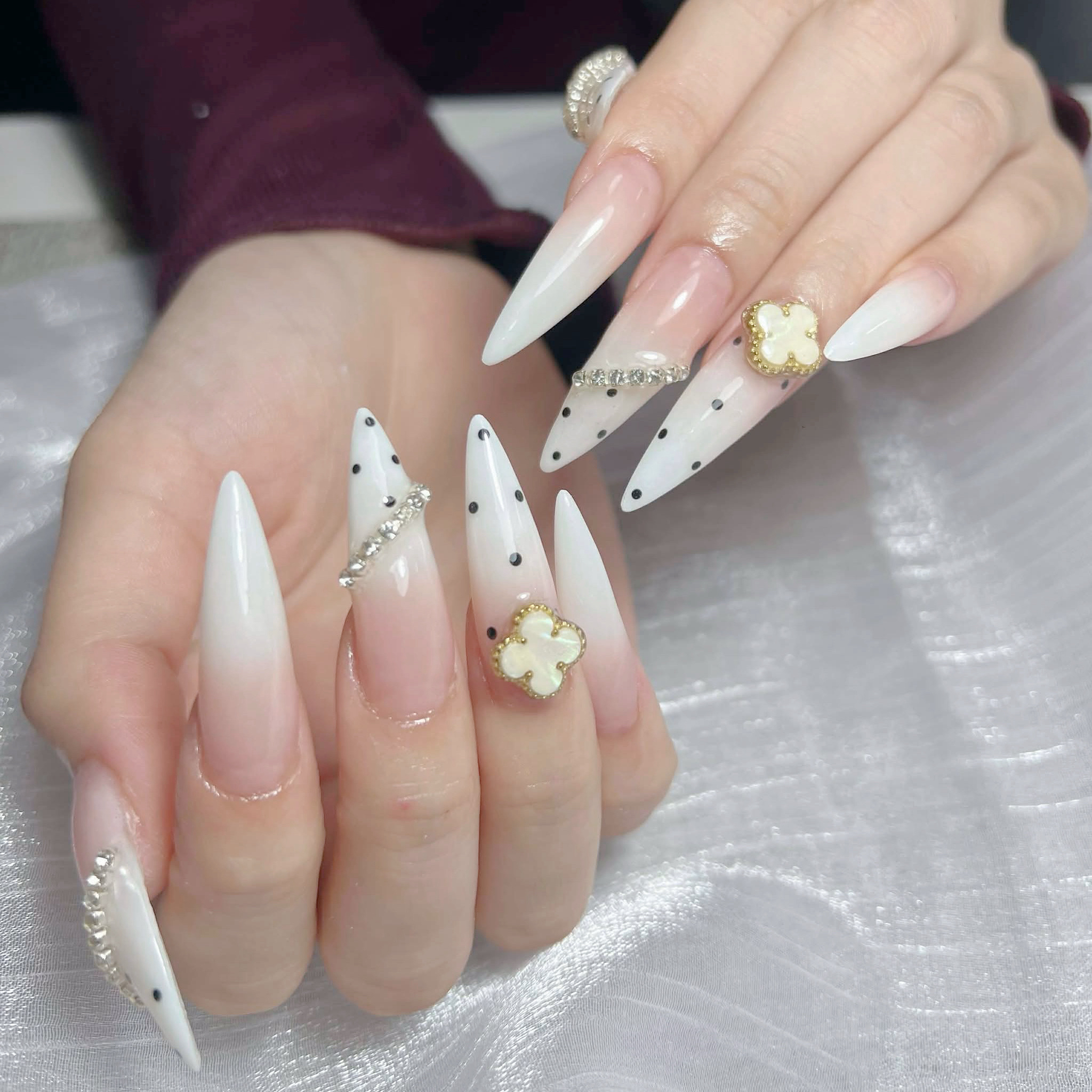 Harry_nail