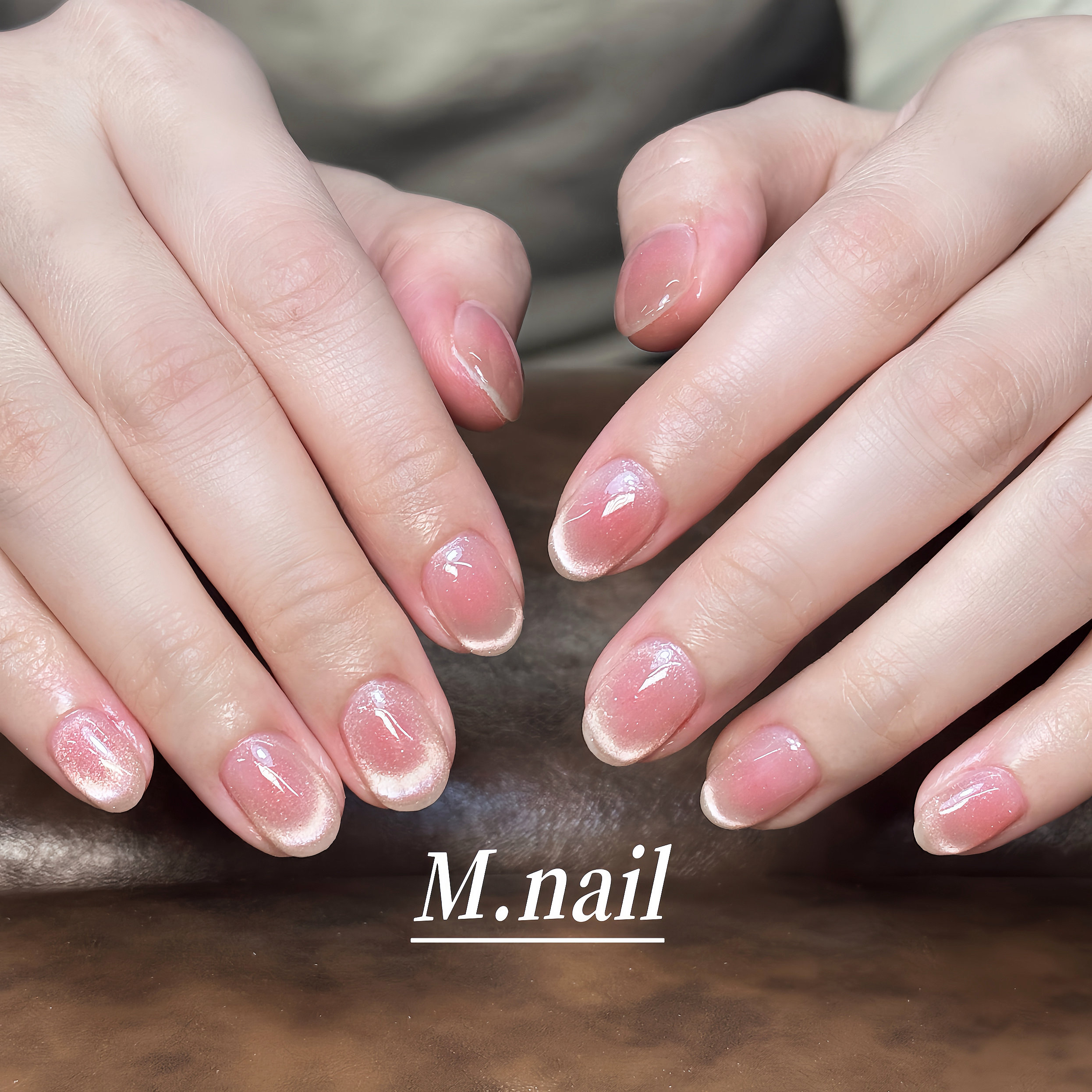 M.nail_momo