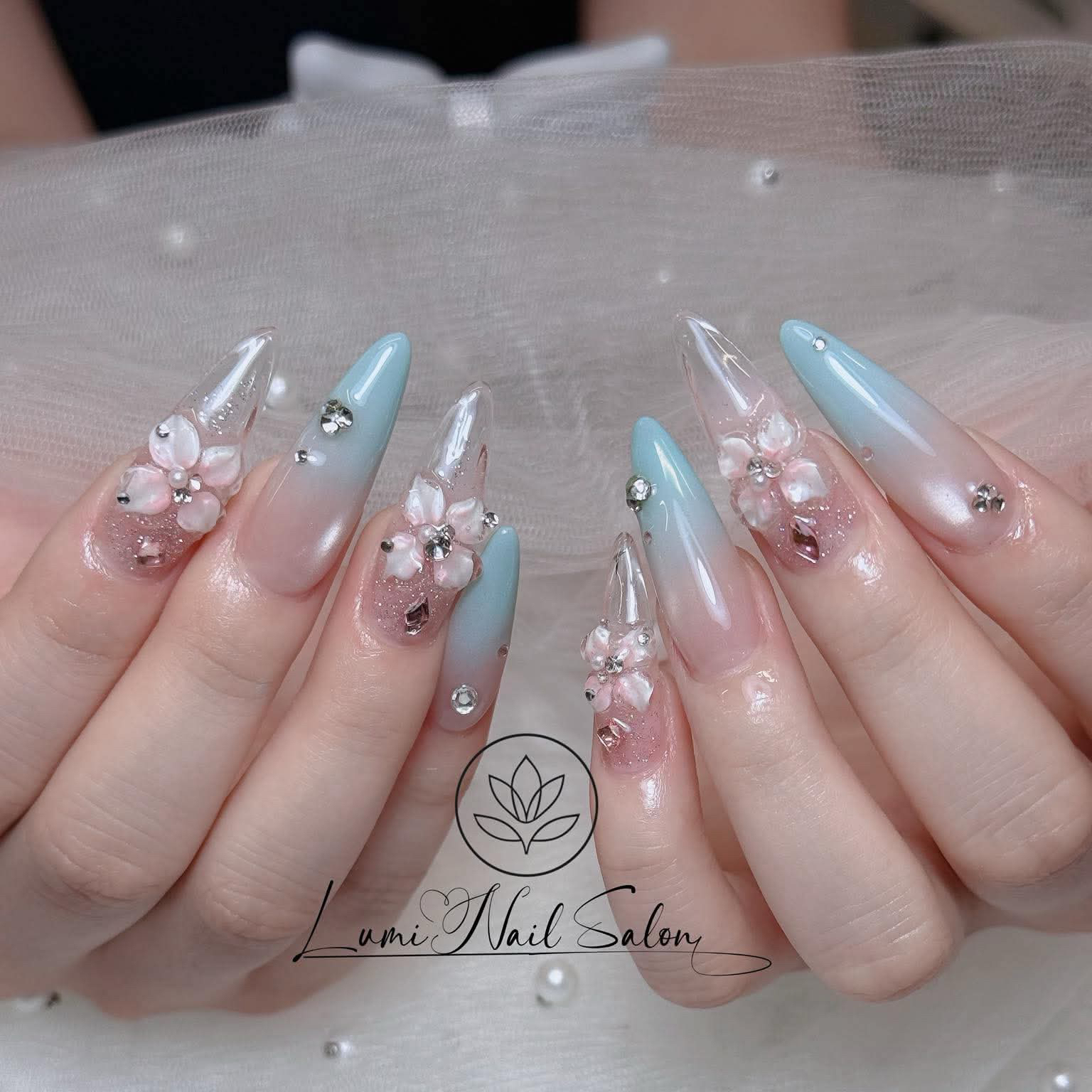 Emi_LUMINAILShinokubo