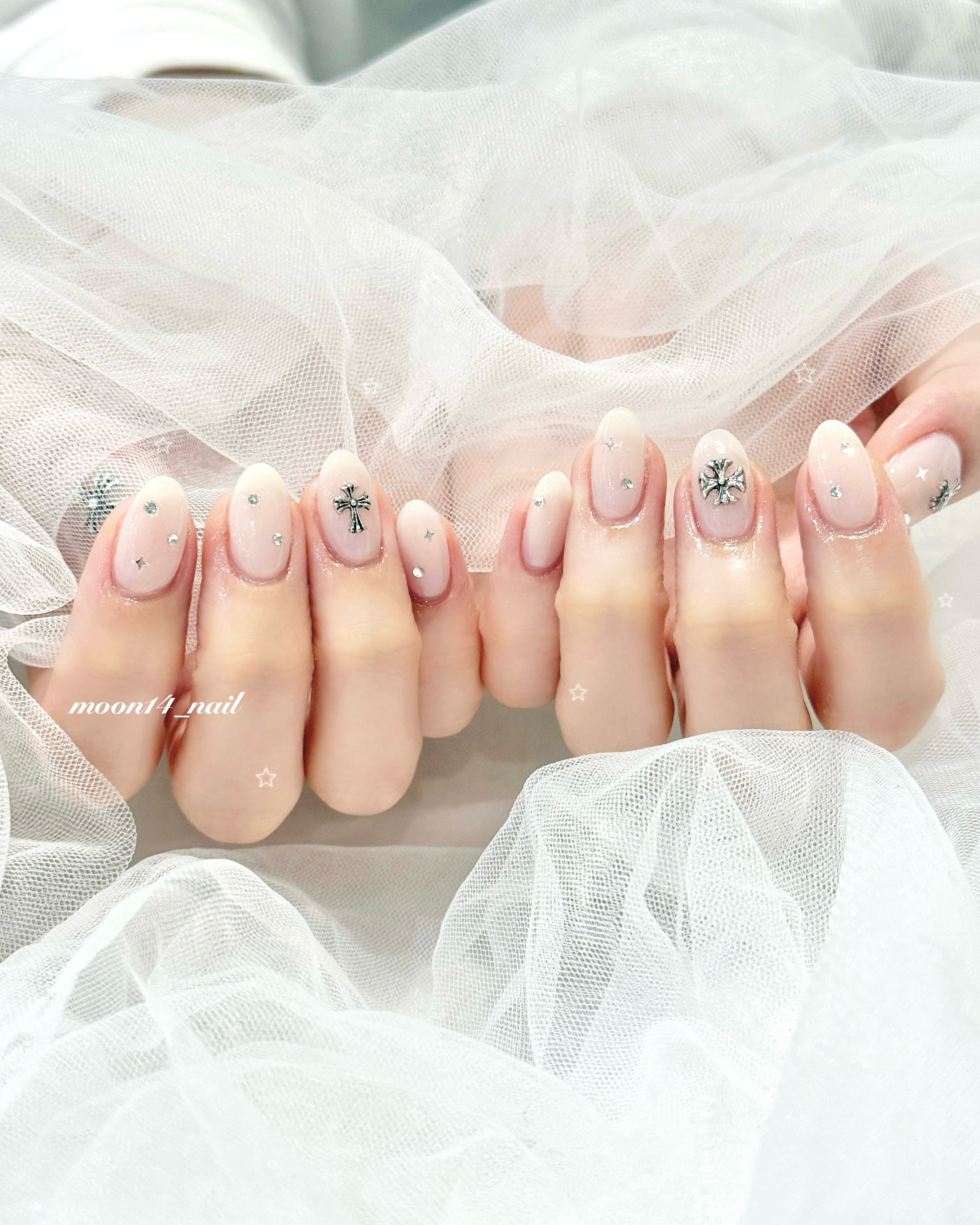 moon14_nail