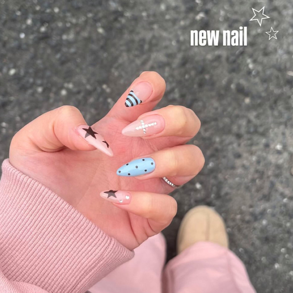 Aura.nail