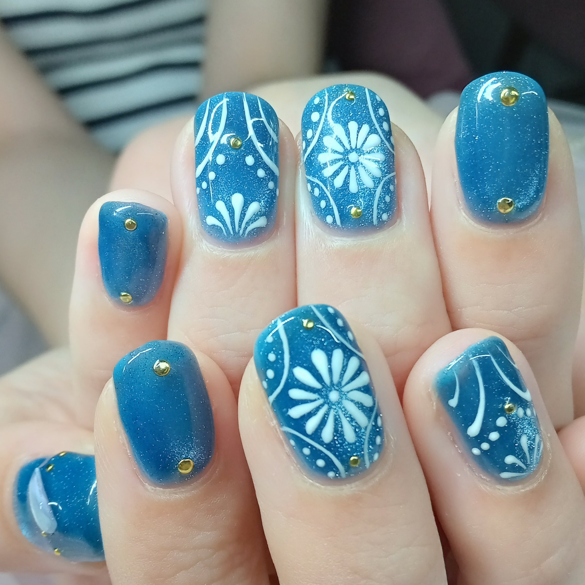 la_nail_TIERRA
