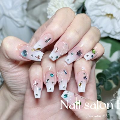 ★9月限定チップスカルプ90分付け放題コース ♪
¥13980