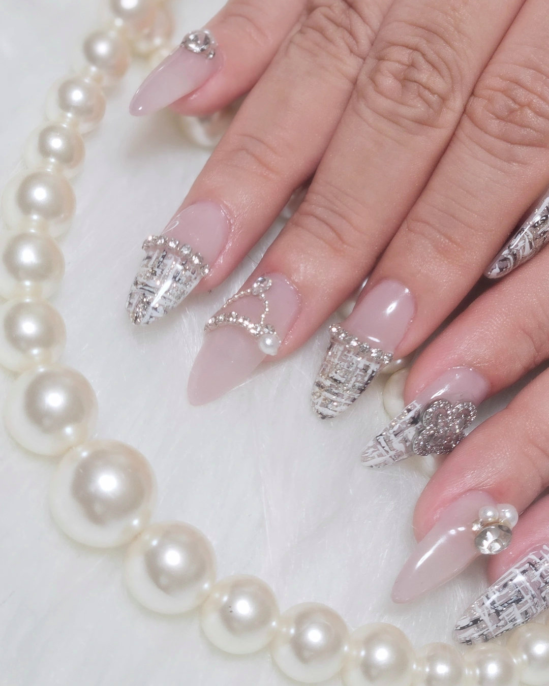 NailRoomRirys