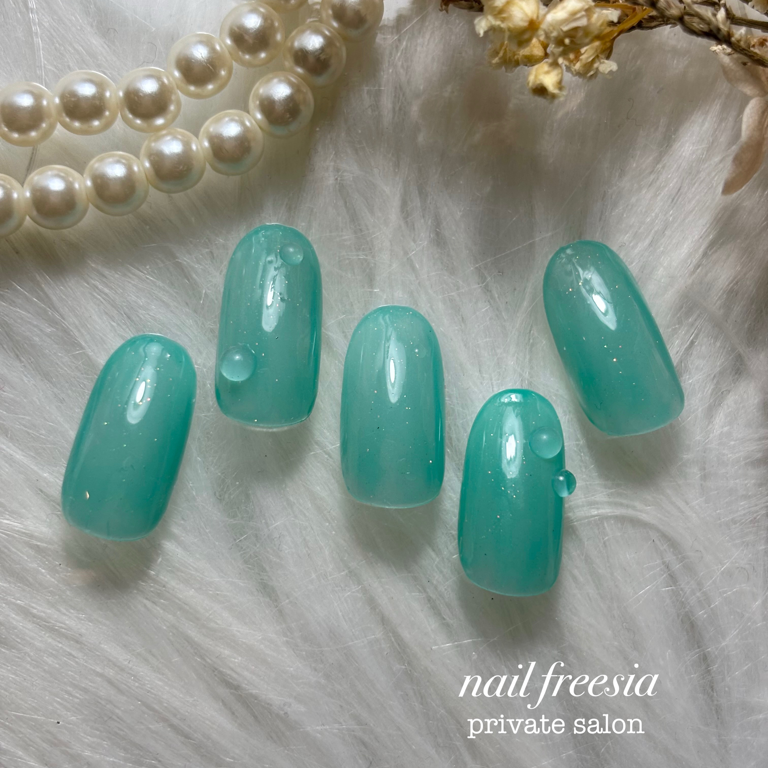 nail_freesia