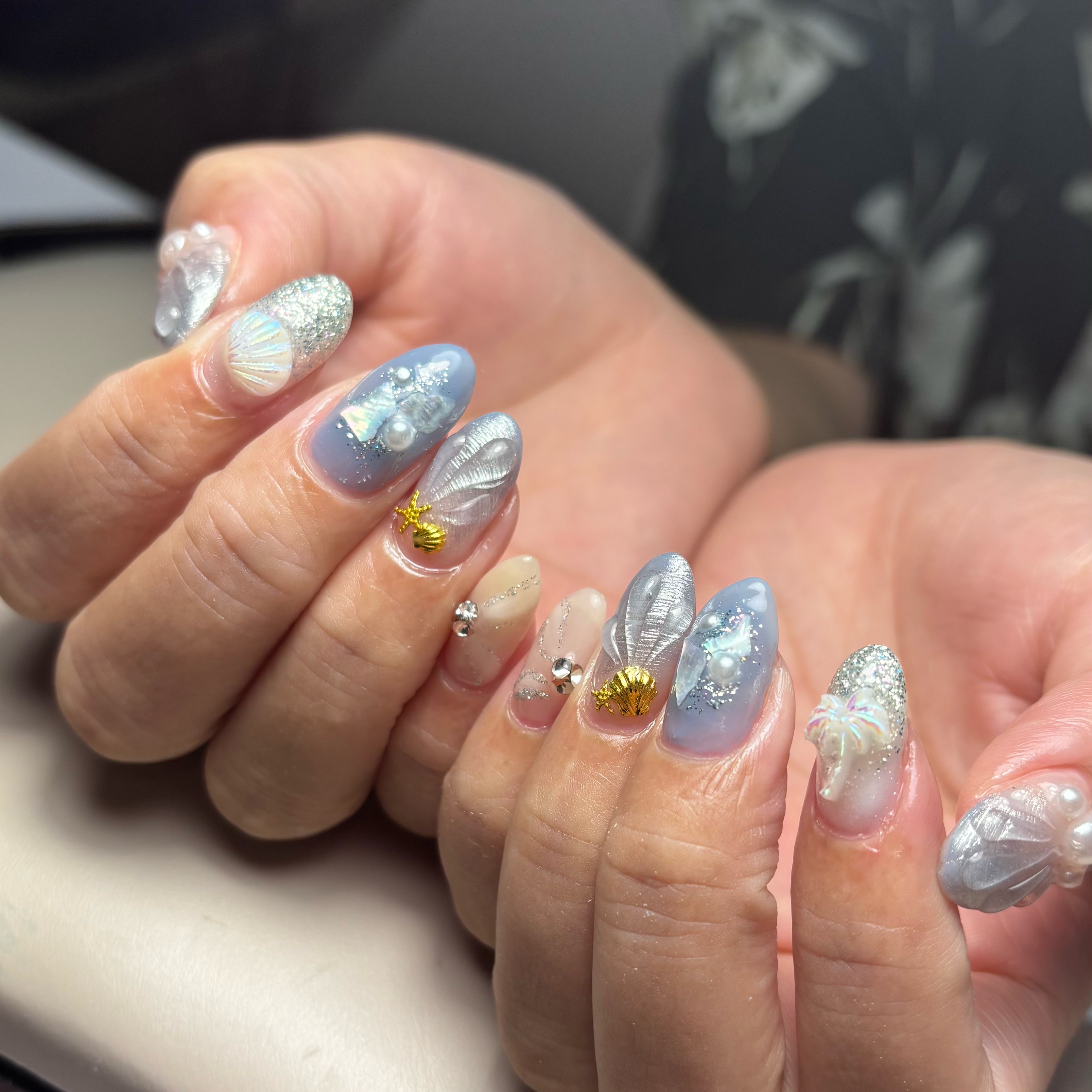 anon_nail