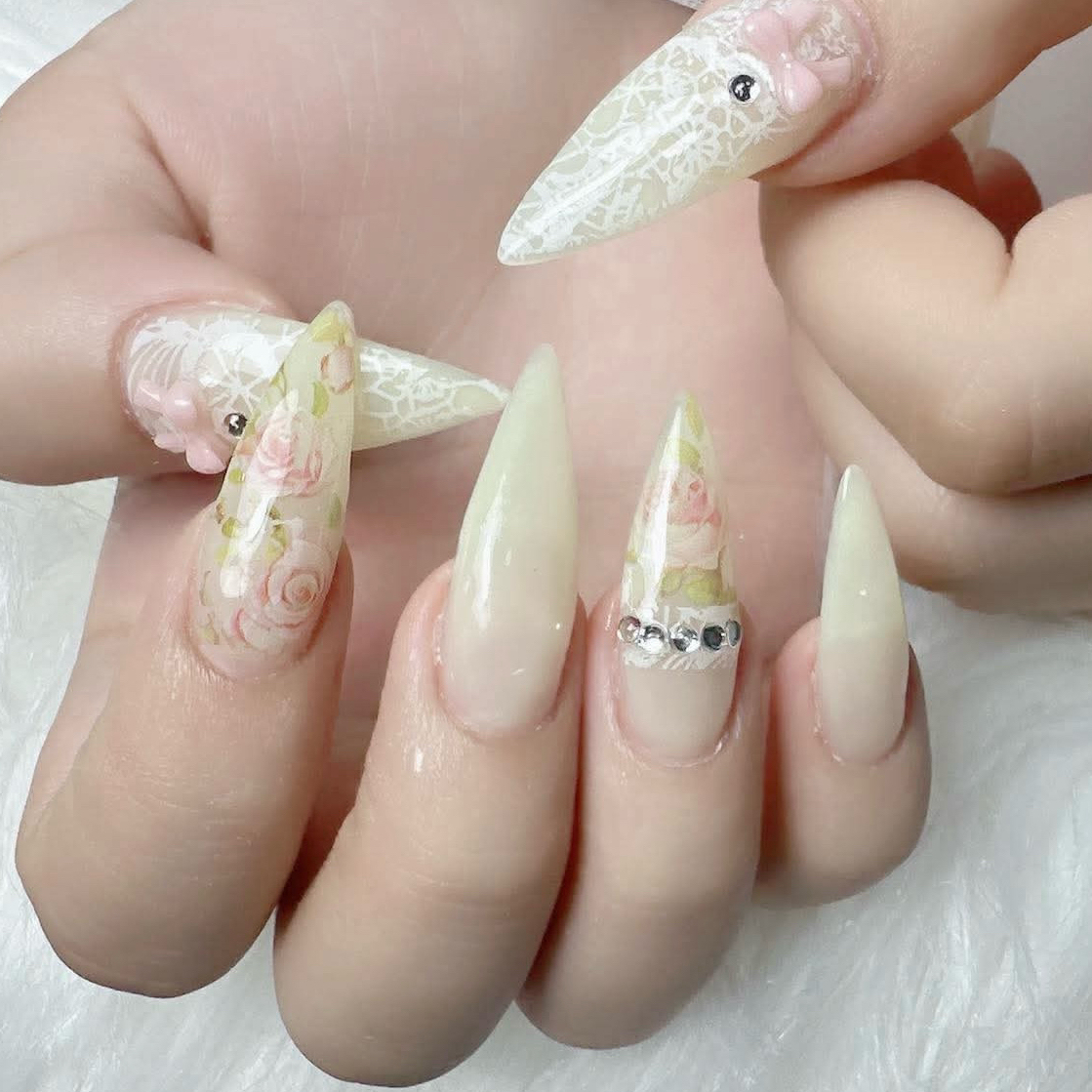 Umee_Nail