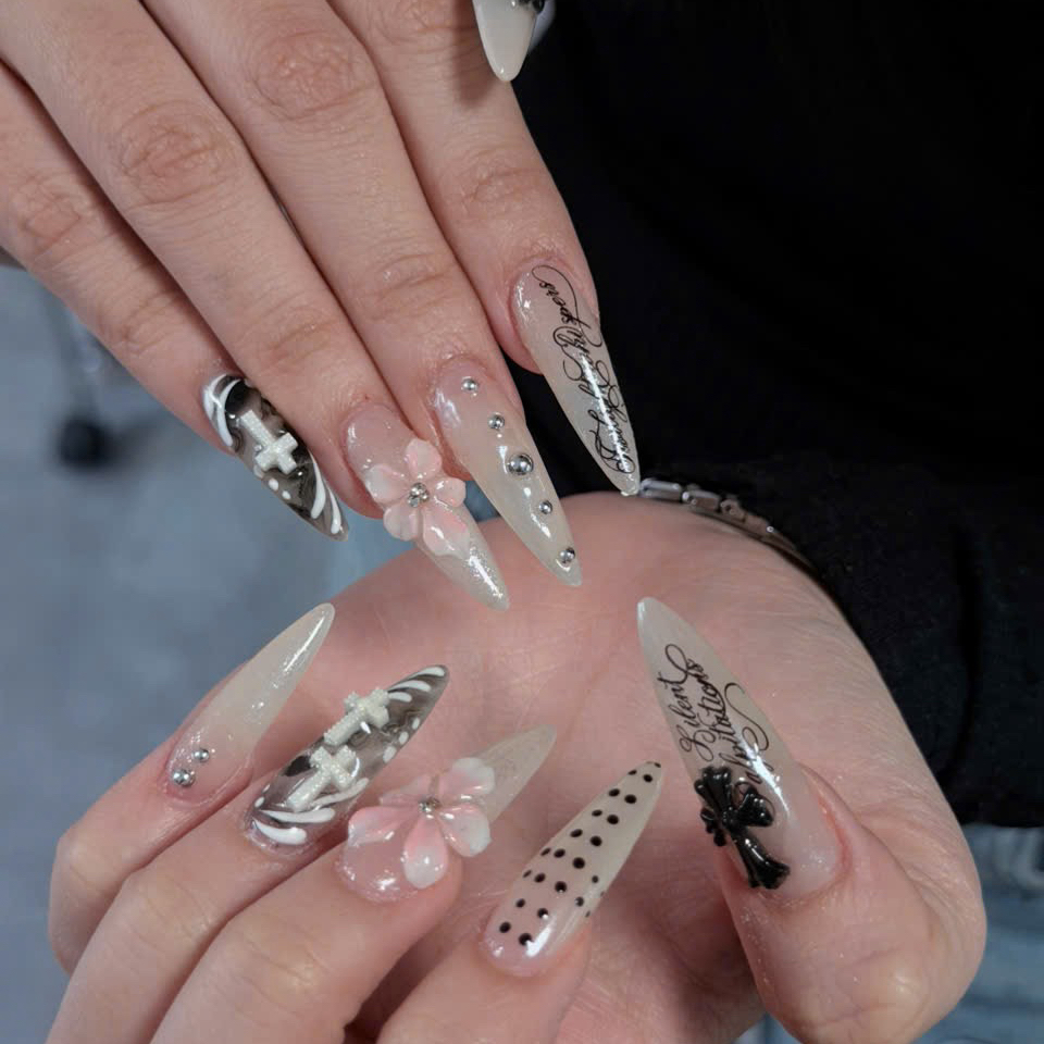 hihi_nail