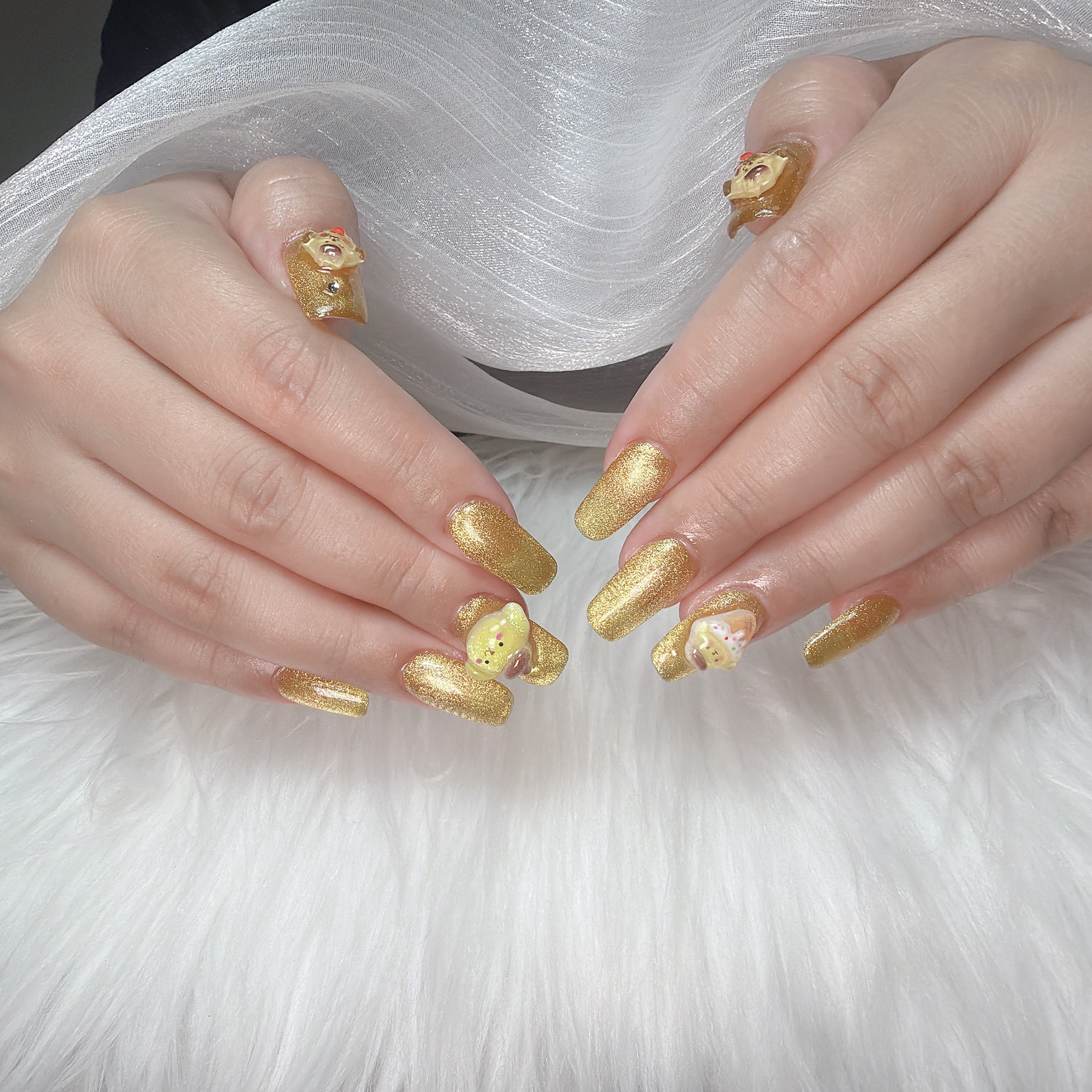 Nami_nail_Emi