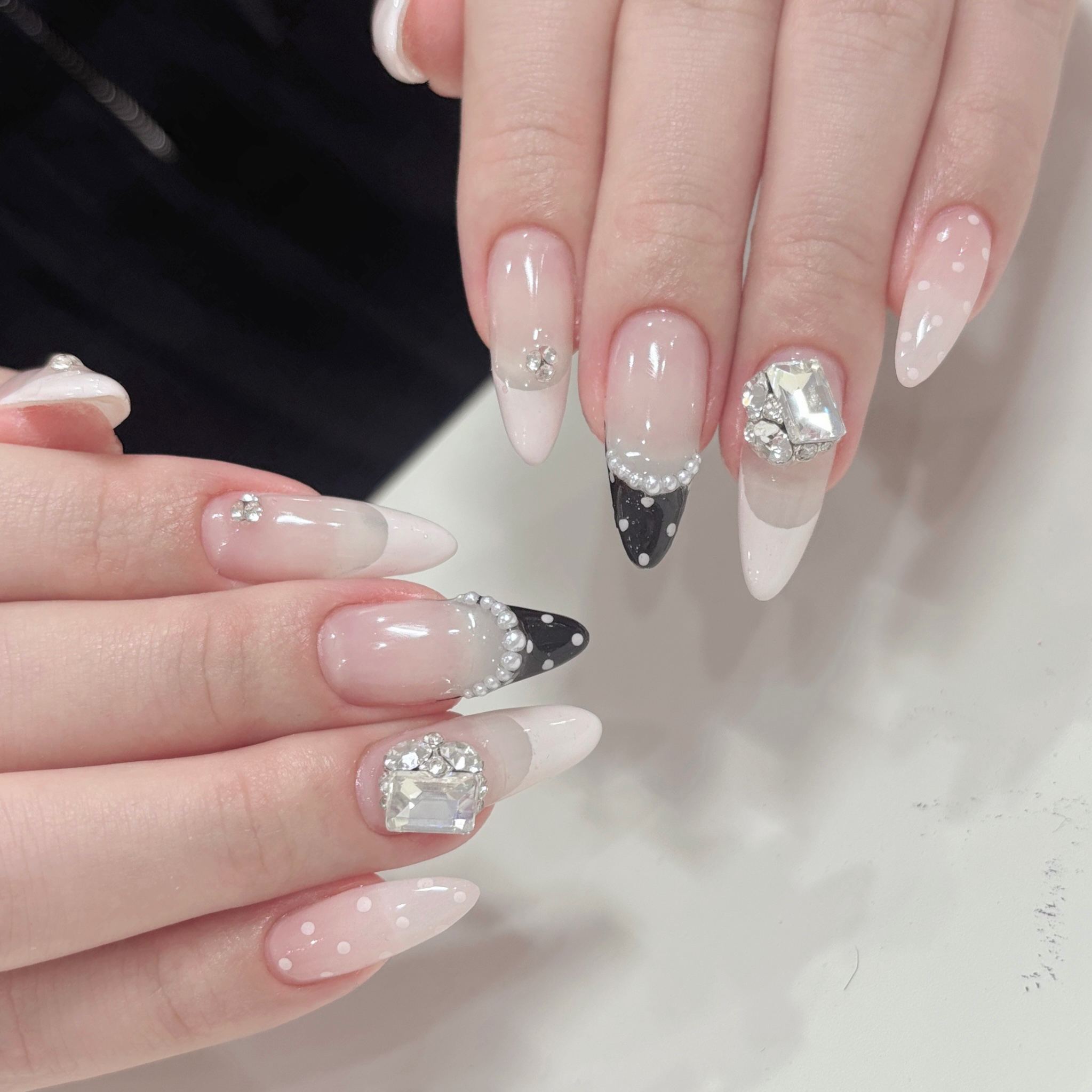Fly_Nail_salon