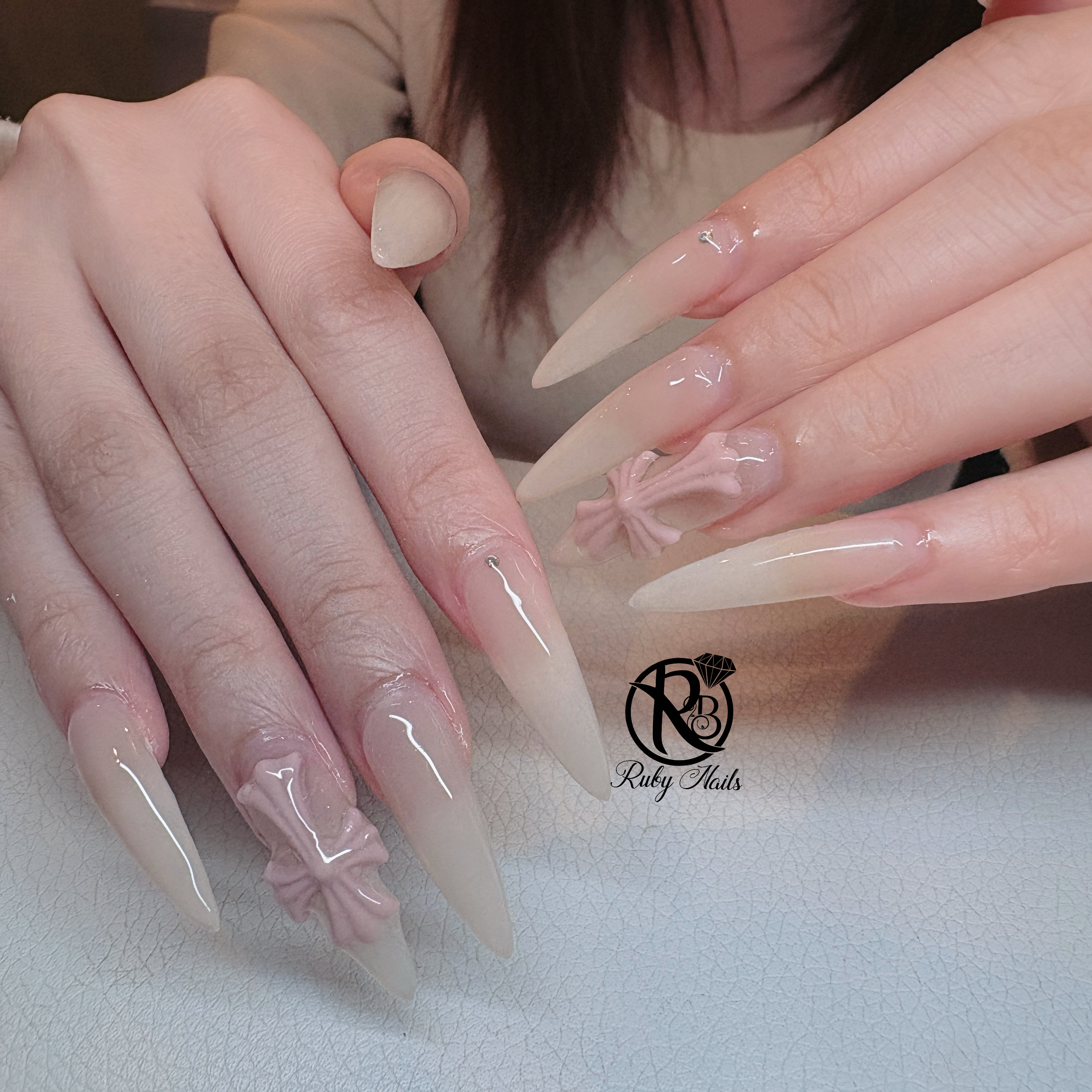 Emmy__Mint