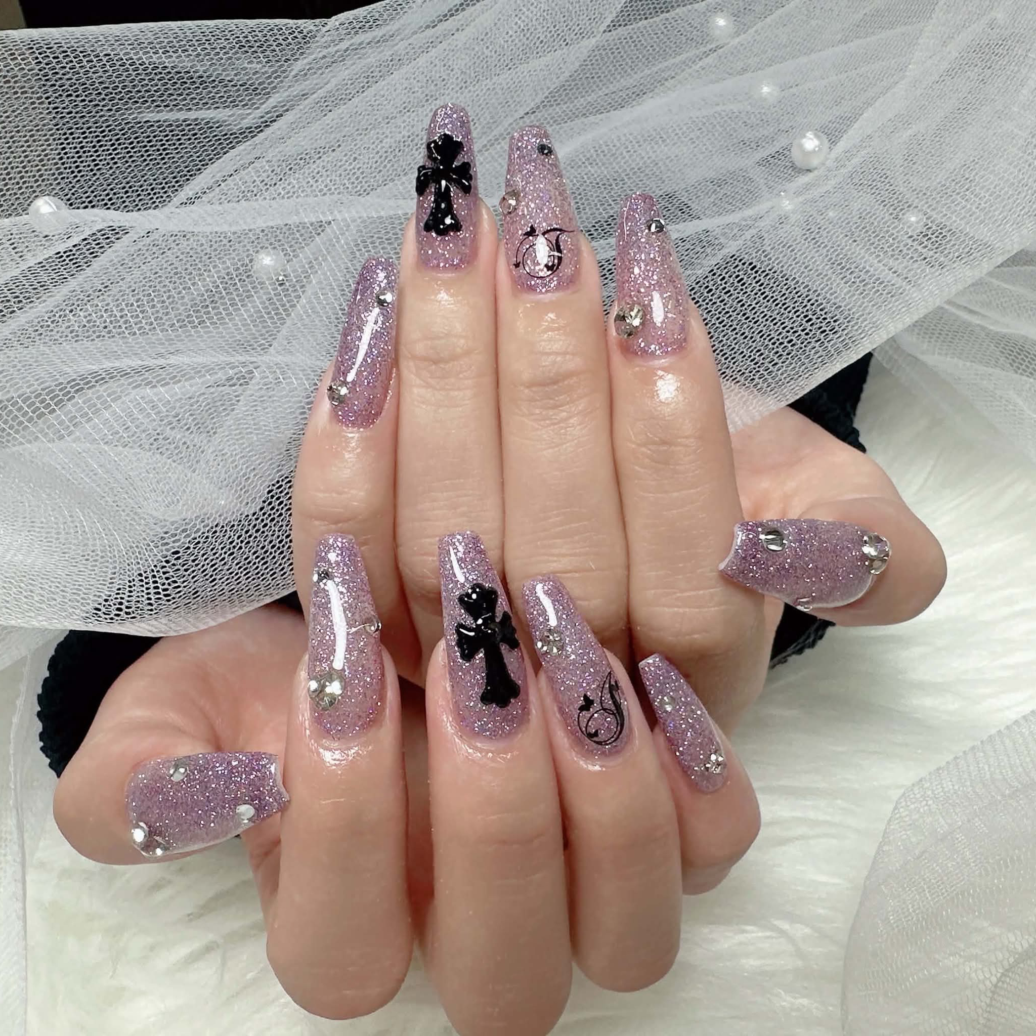 suki.Nail