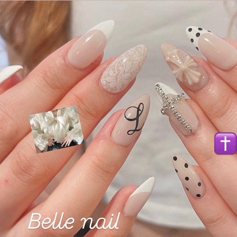 Belle nail
