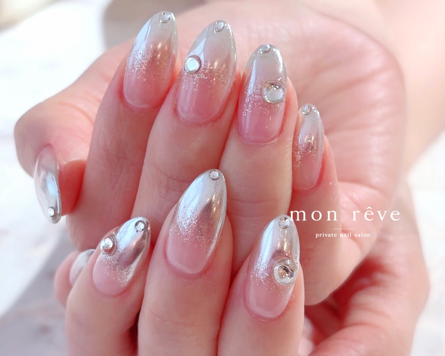 nail_monreve