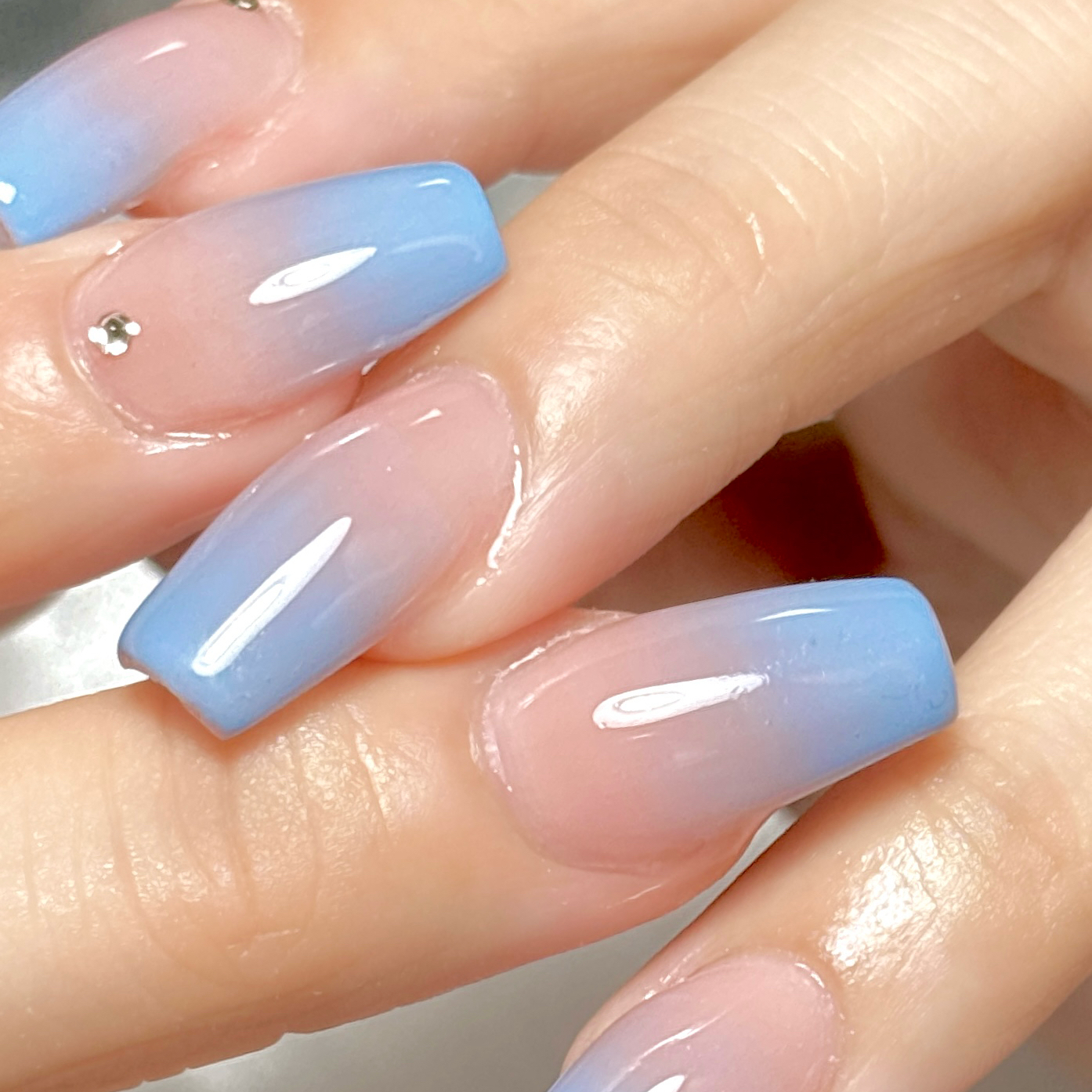 Nail_salon_Attirant_YUINA
