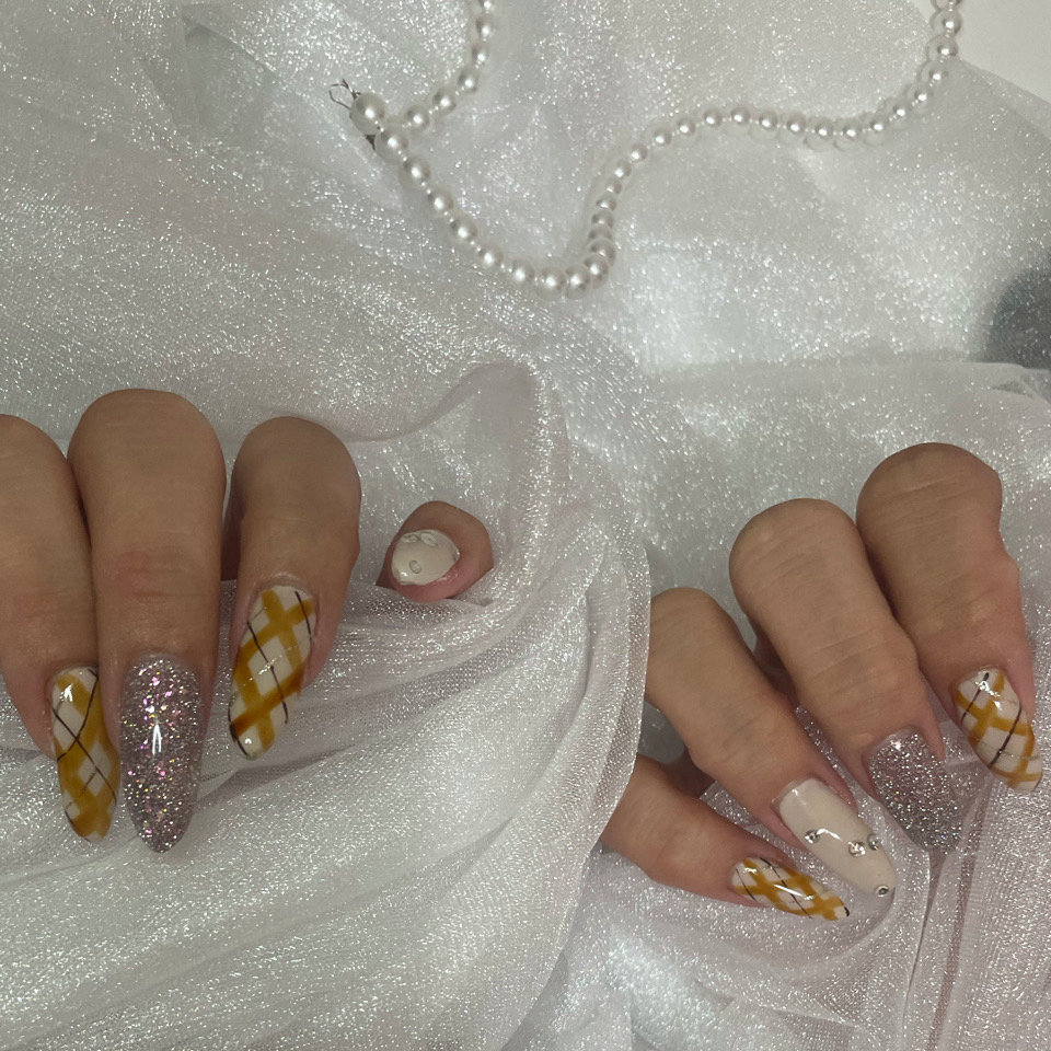 nail.and.eye.salon.Ruru