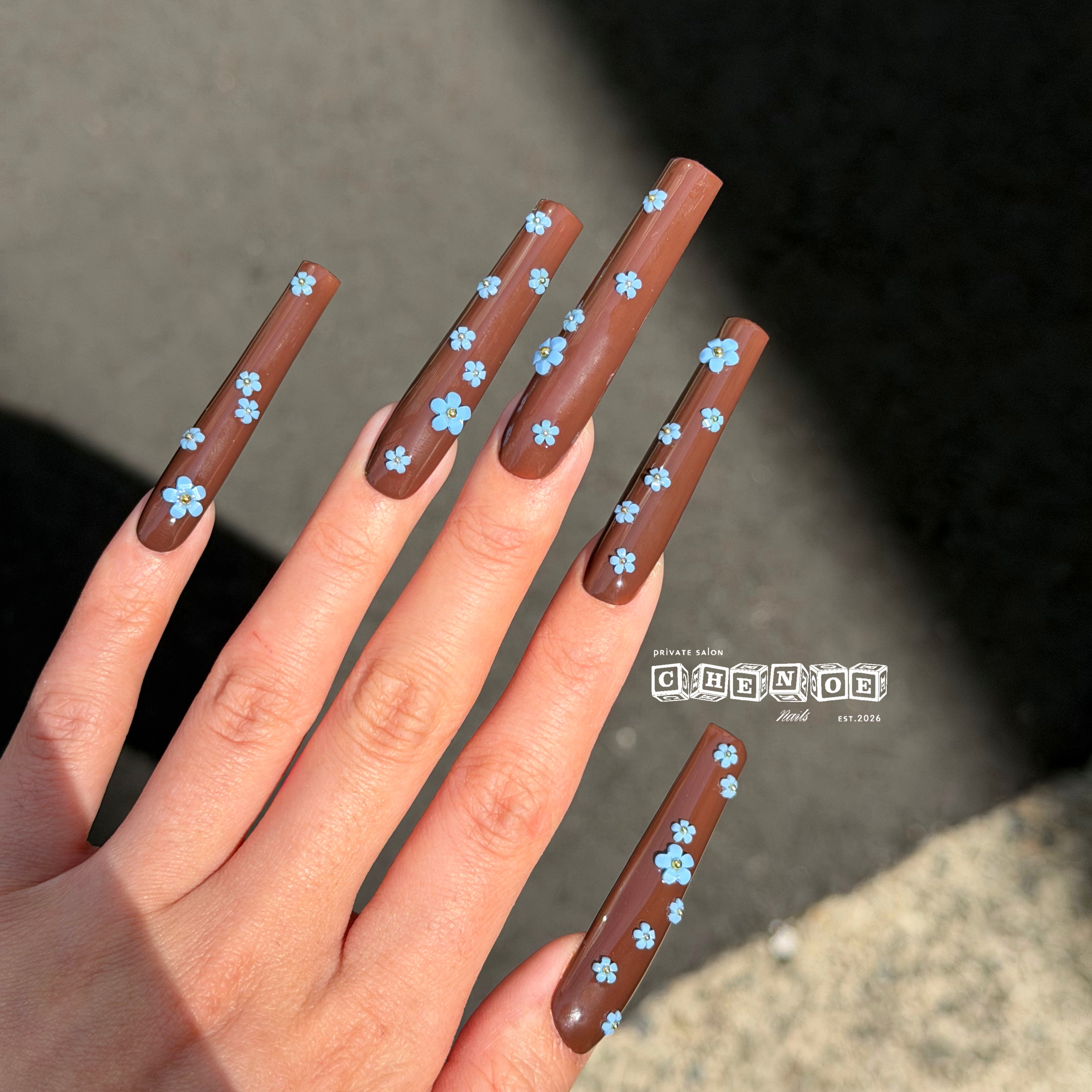 ChenoeNails
