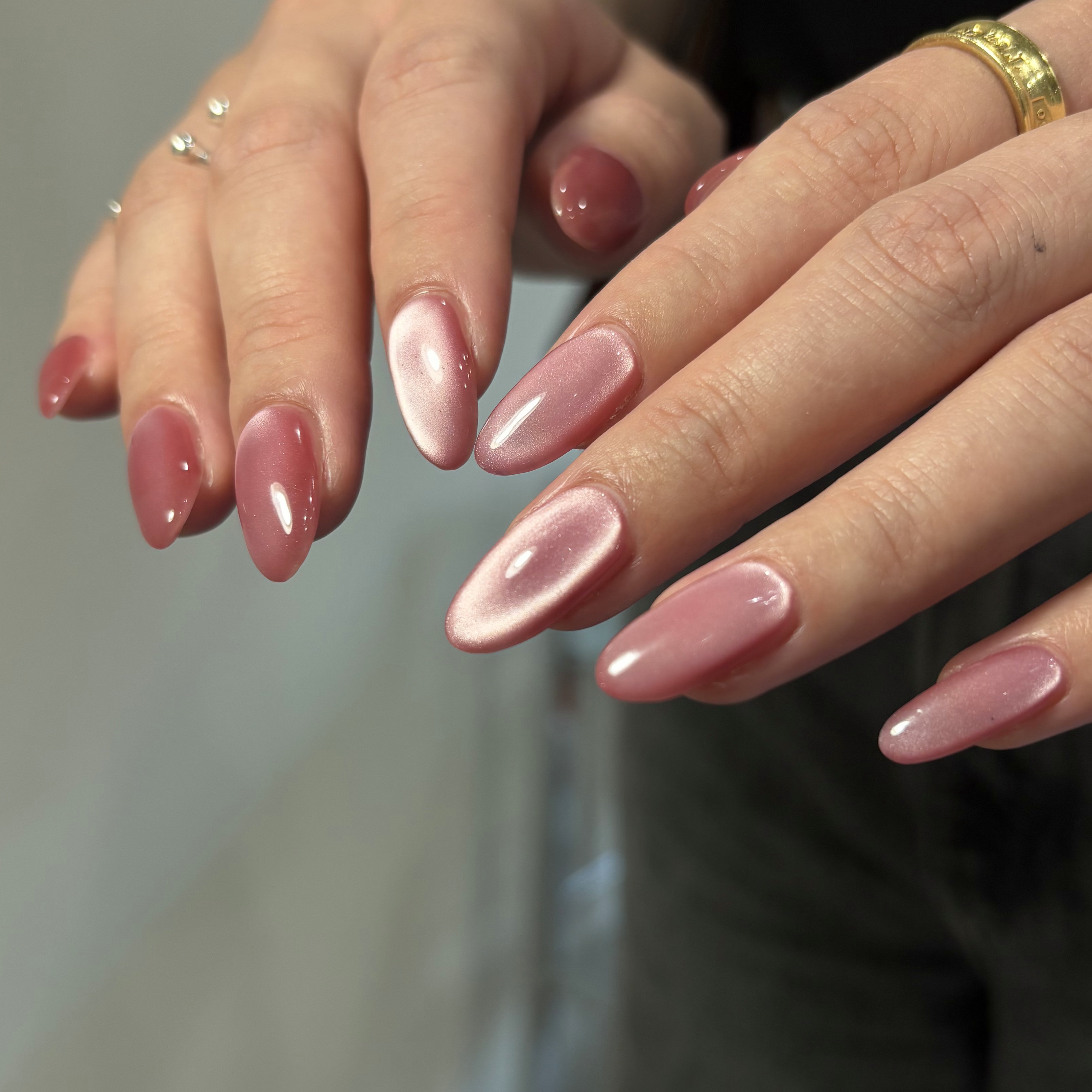 neouv_nail