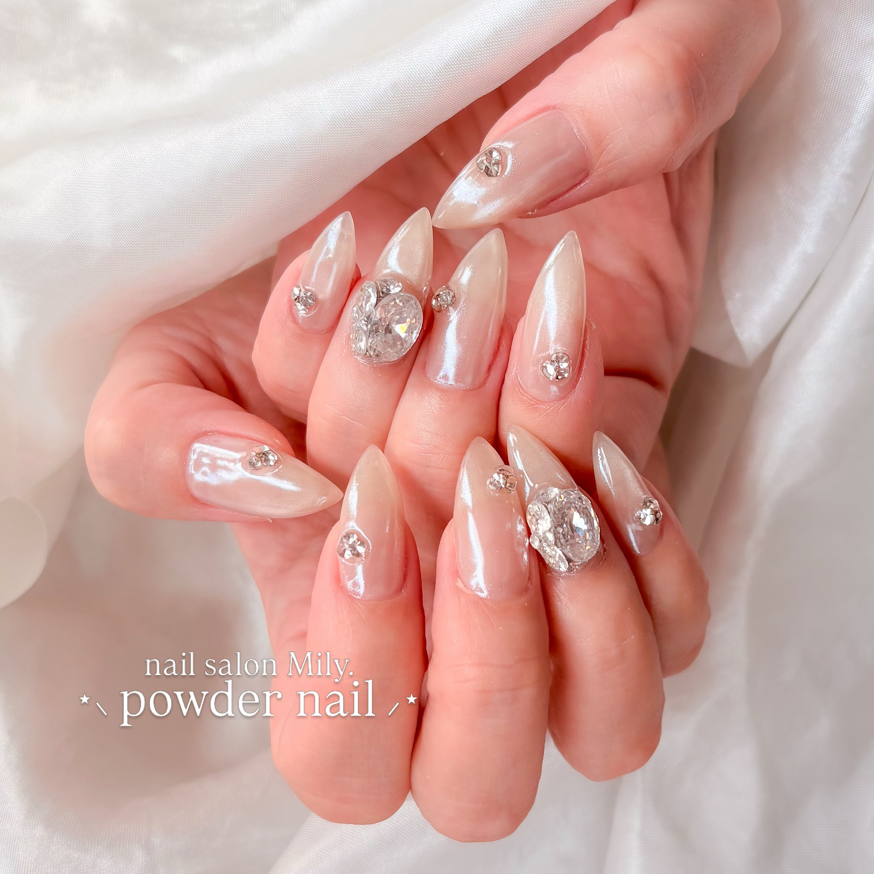 nail.salon.mily