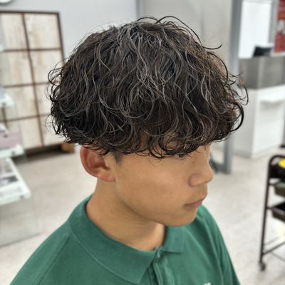カット波巻きパーマ