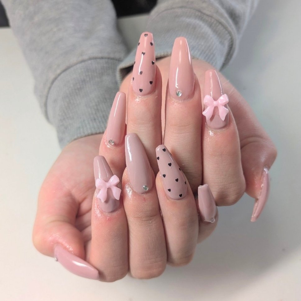 Nail_Lupinus