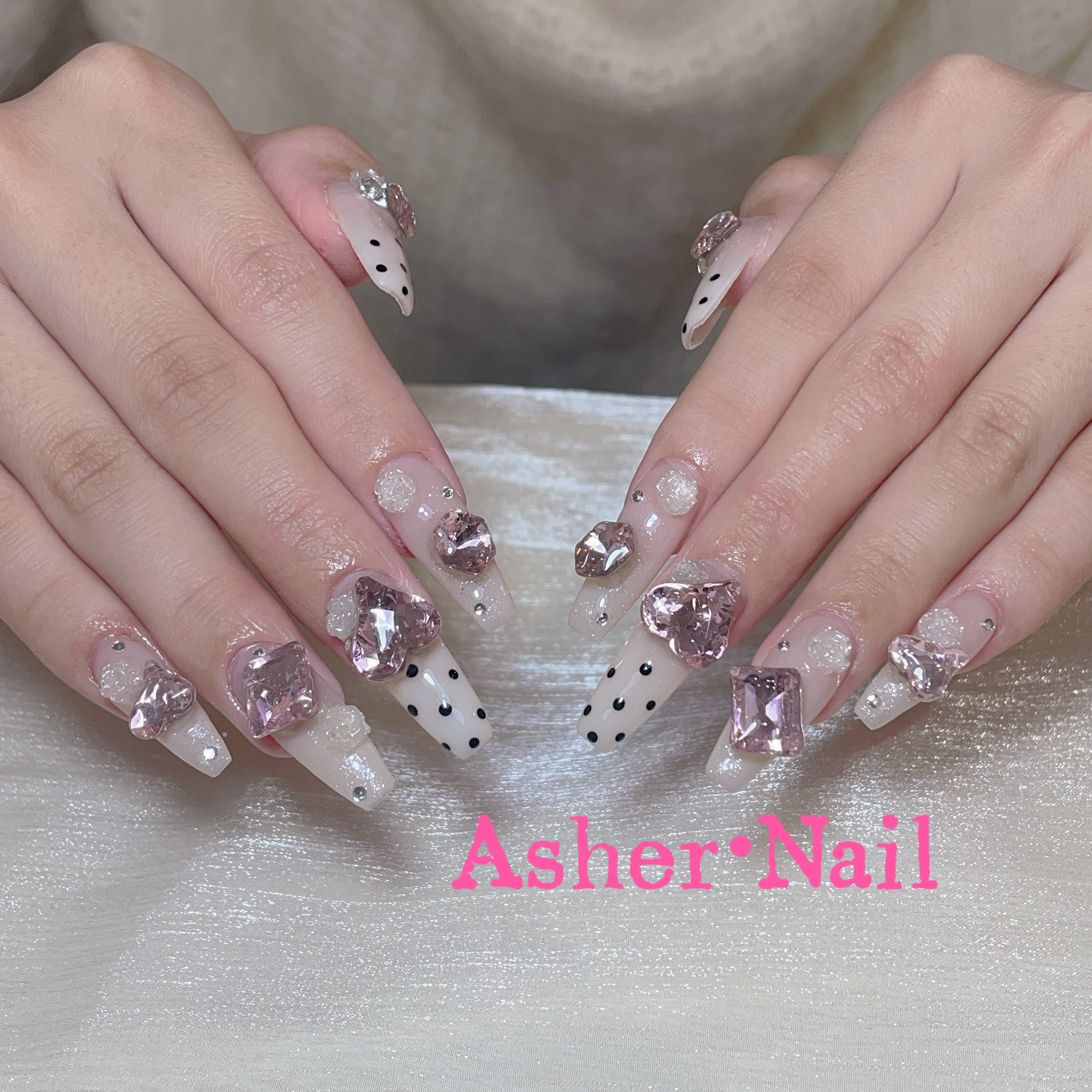 Asher_Aya