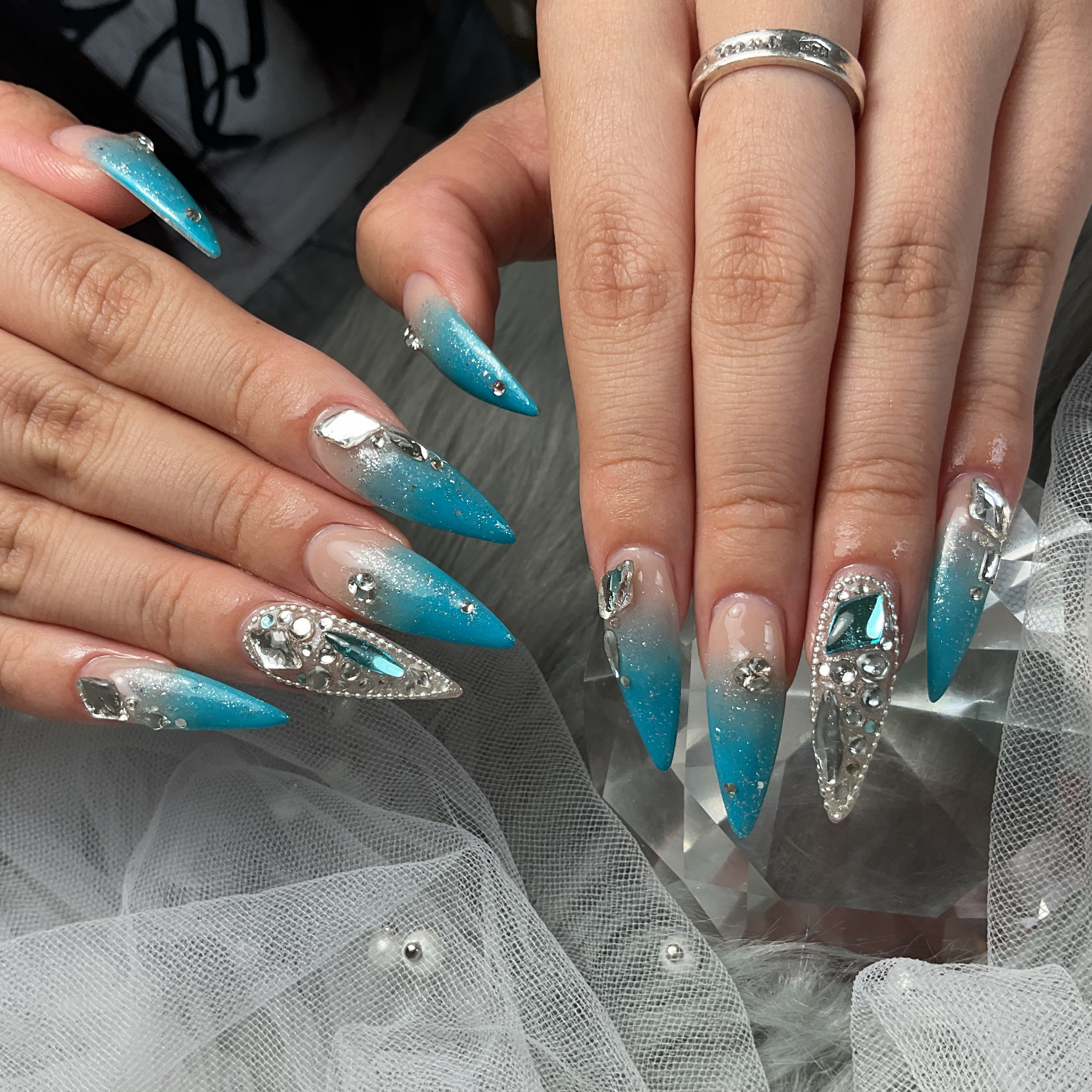 luna_nail9