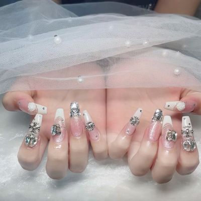 【6本やり放題】 チップ長出し10本　施術100分〜