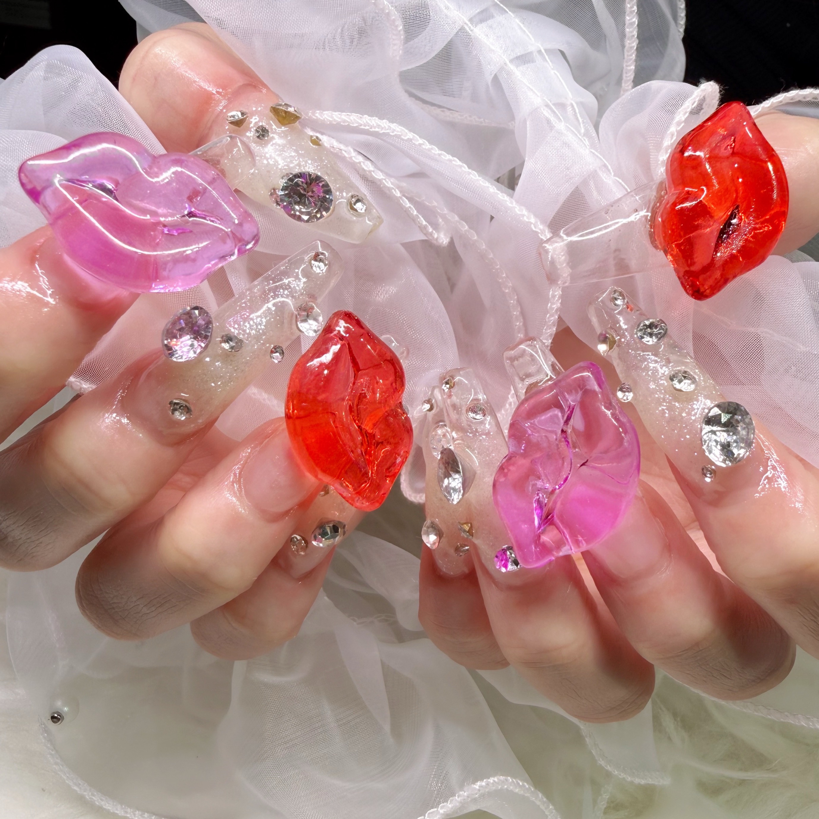 rluce_nail