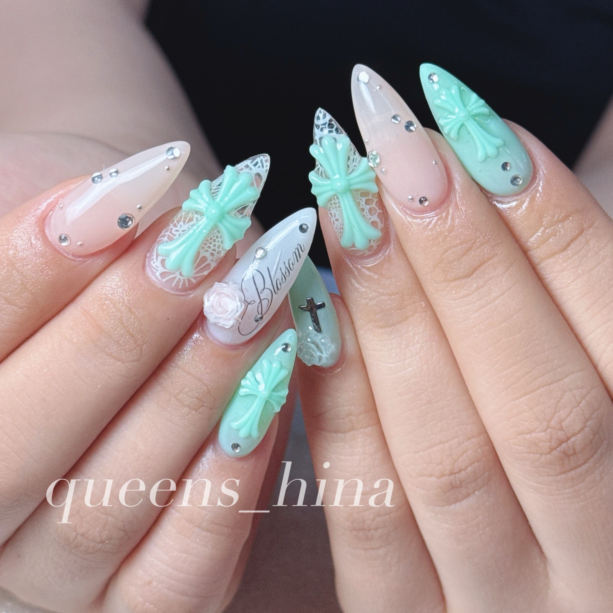 Queens_hina