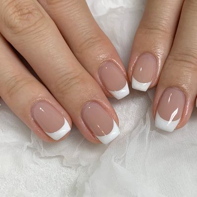 定番🩰フレンチネイル《ベースカラー込》￥7000