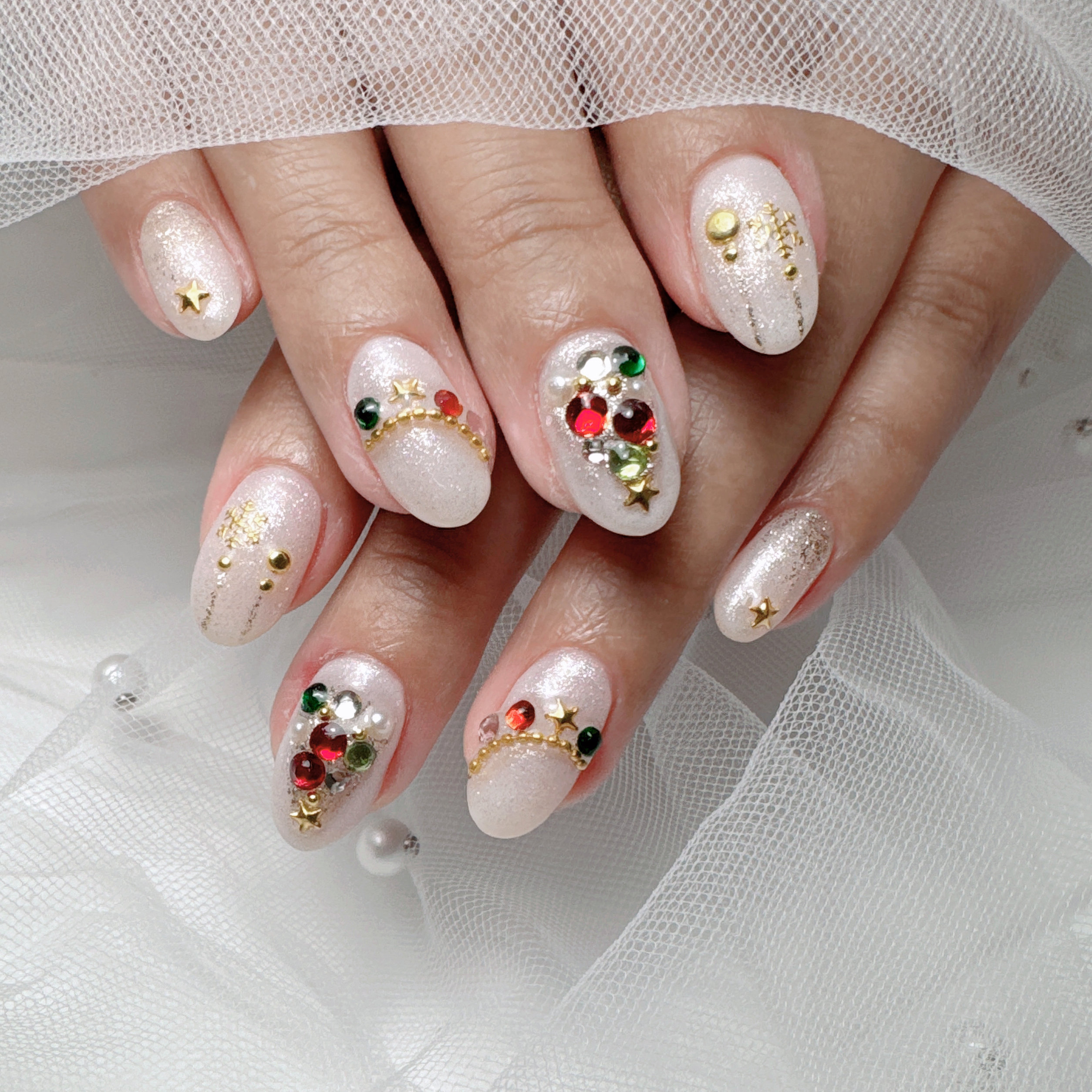 TIARA.NAIL