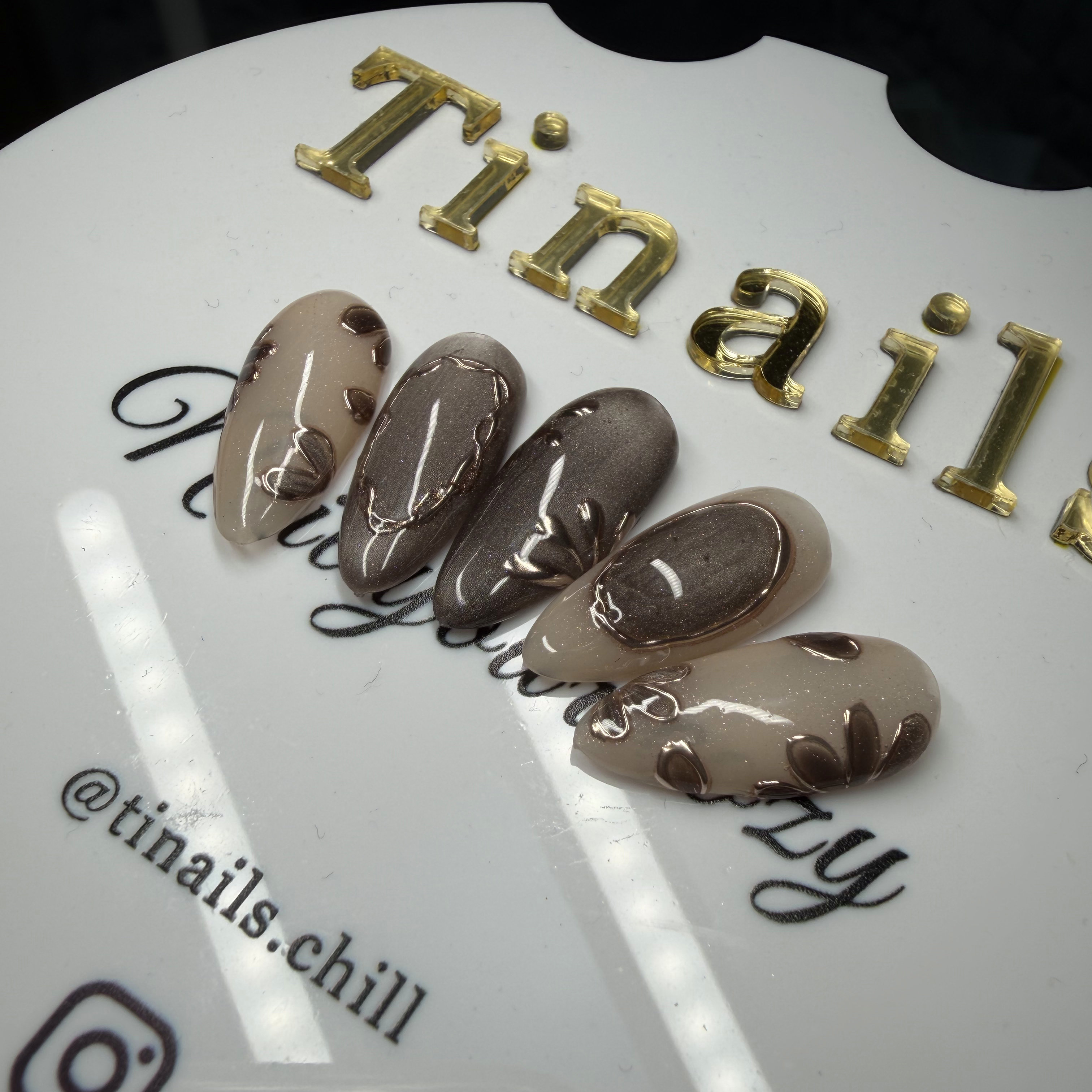 tinails