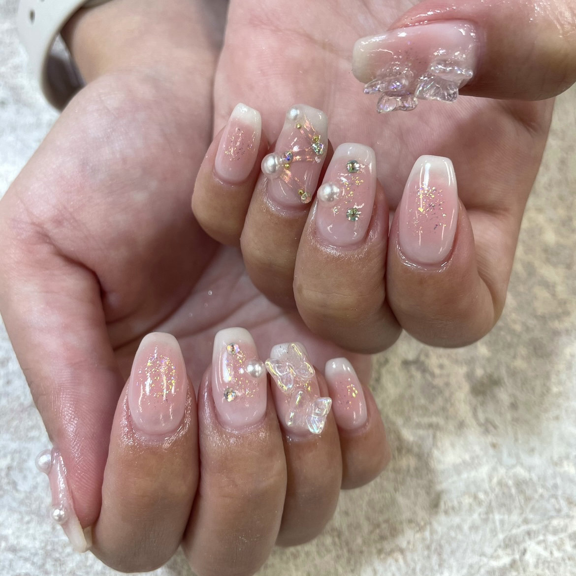 NAIL_373