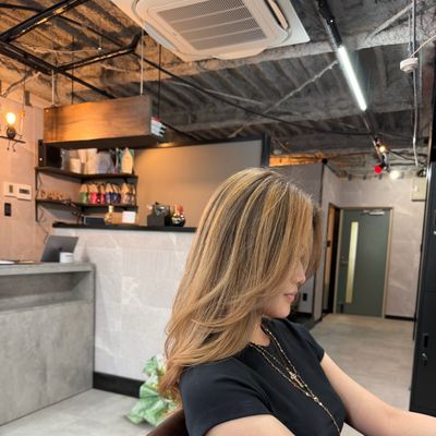 Instagramで大人気バレイヤージュ
