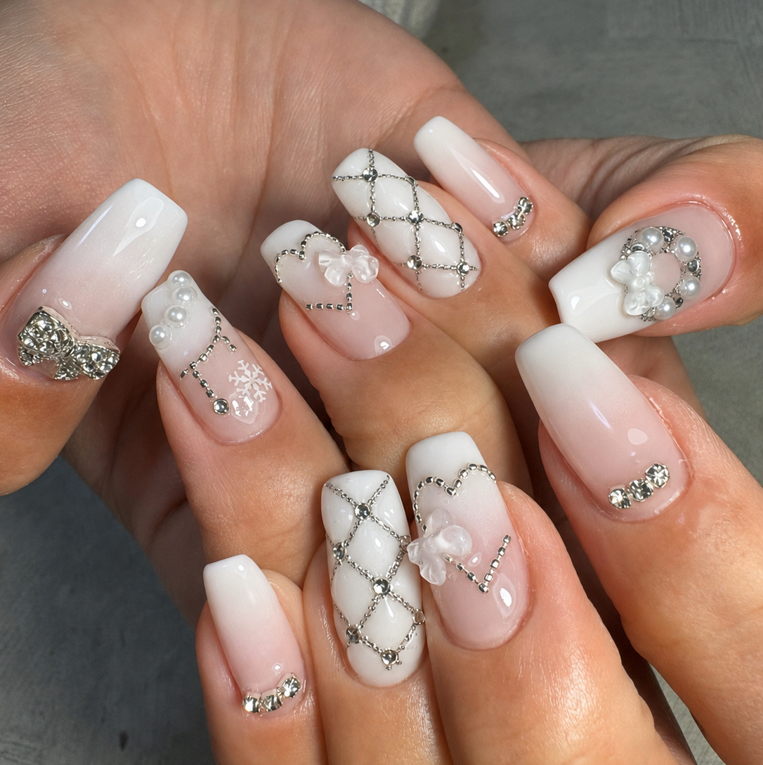 Nail_mejau