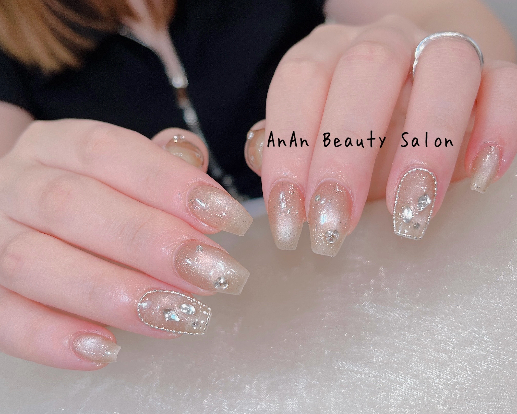 AnAn_salon