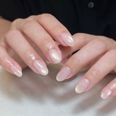 透明感たっぷり️🫧マグネットネイル