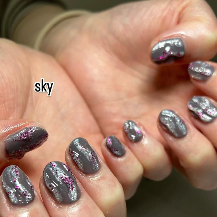 nail_sky