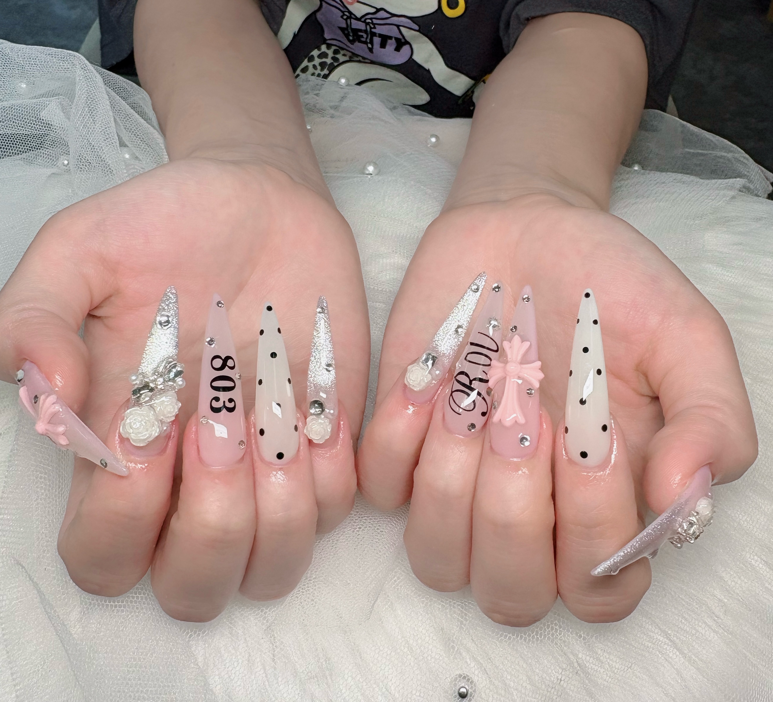Nail_Rino