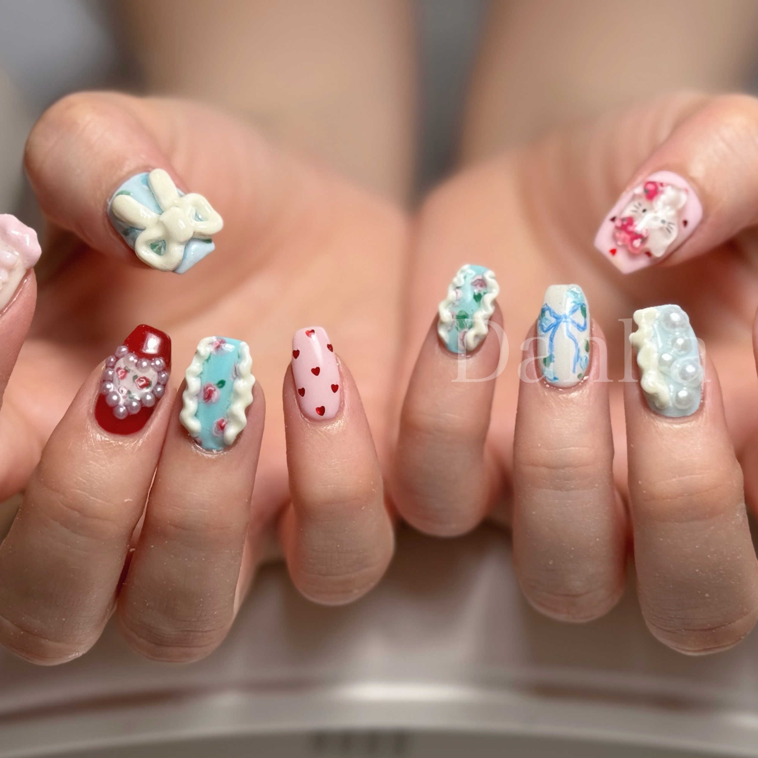 Dahlia_nail.
