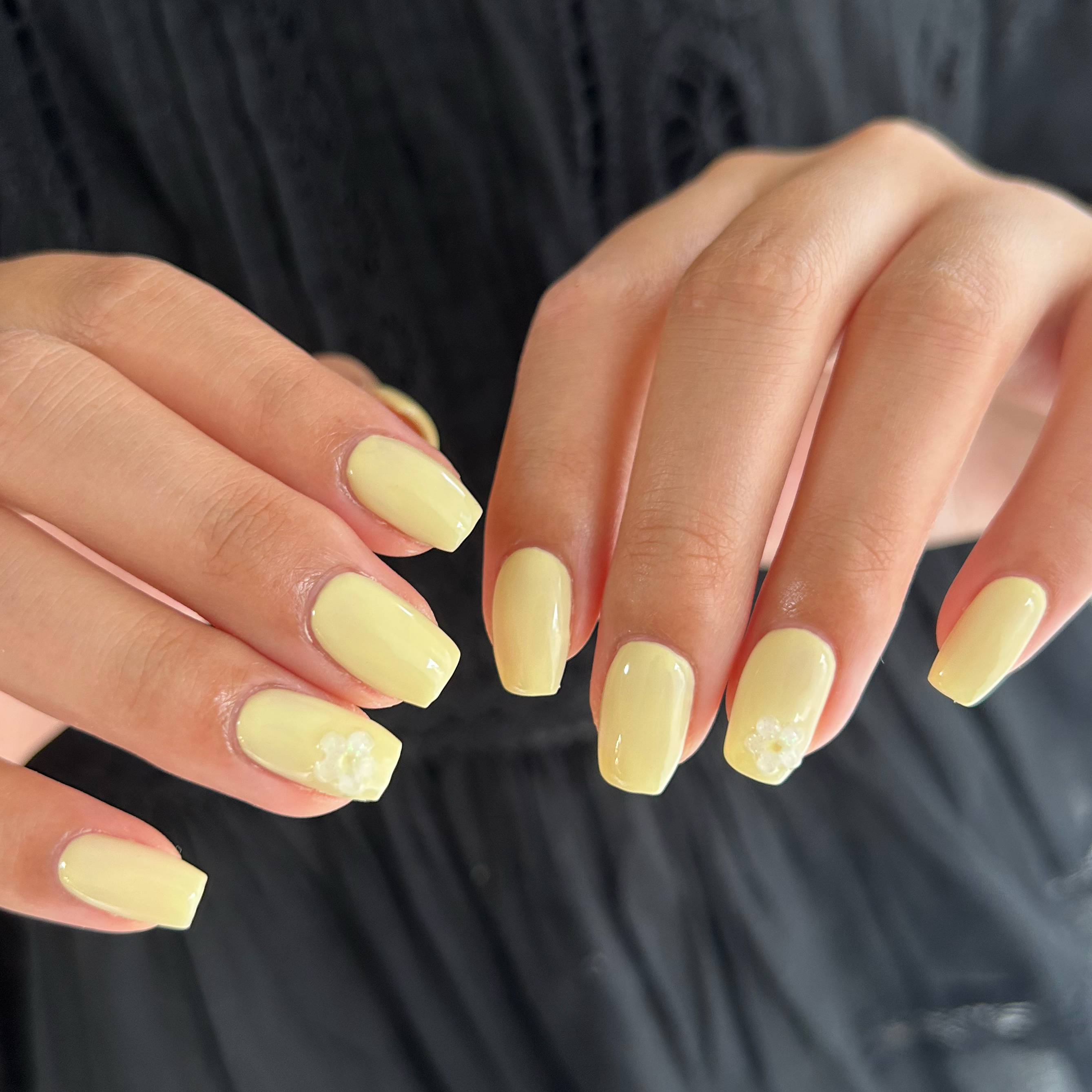 emmre_nail