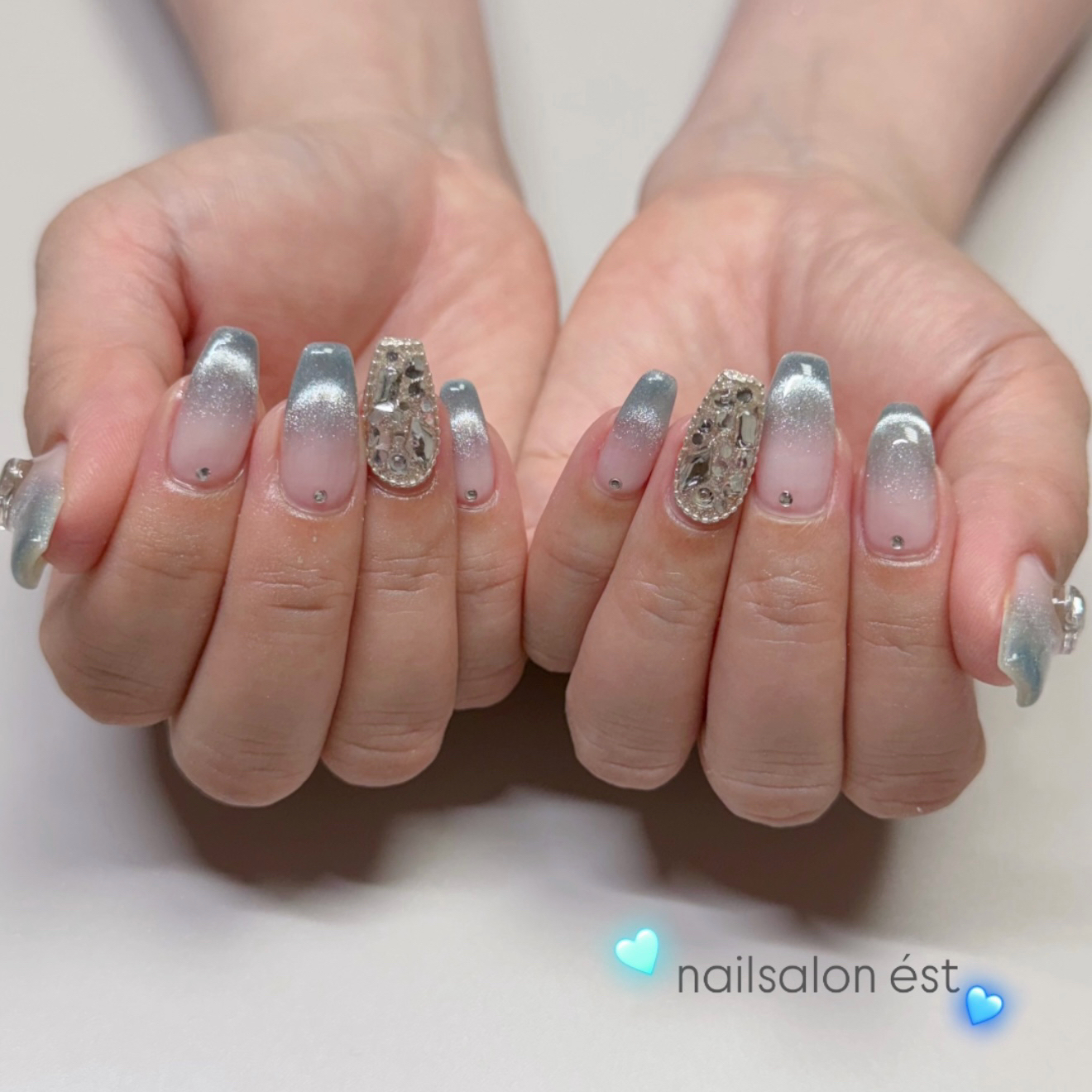 nail_est