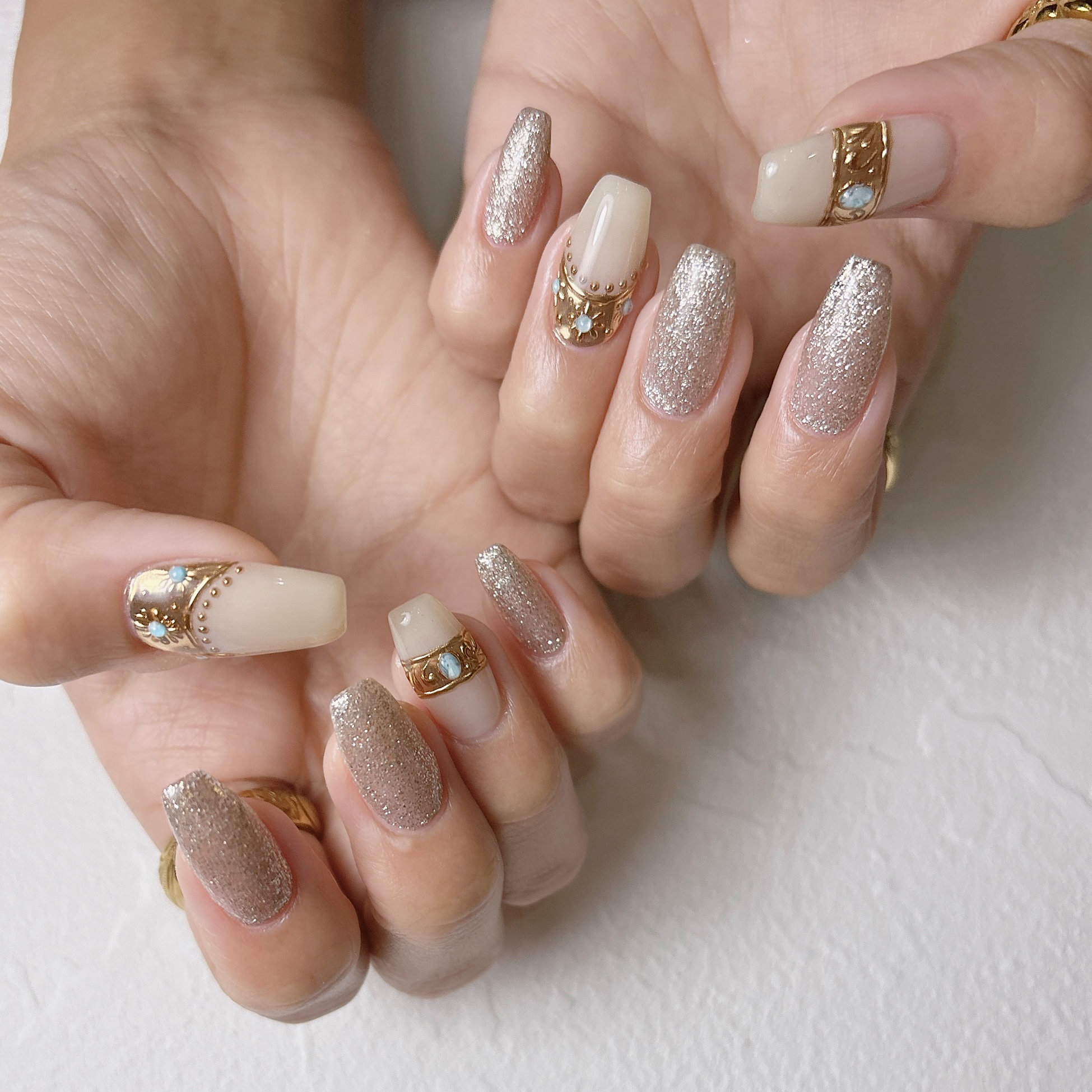 Radia_bykaonails