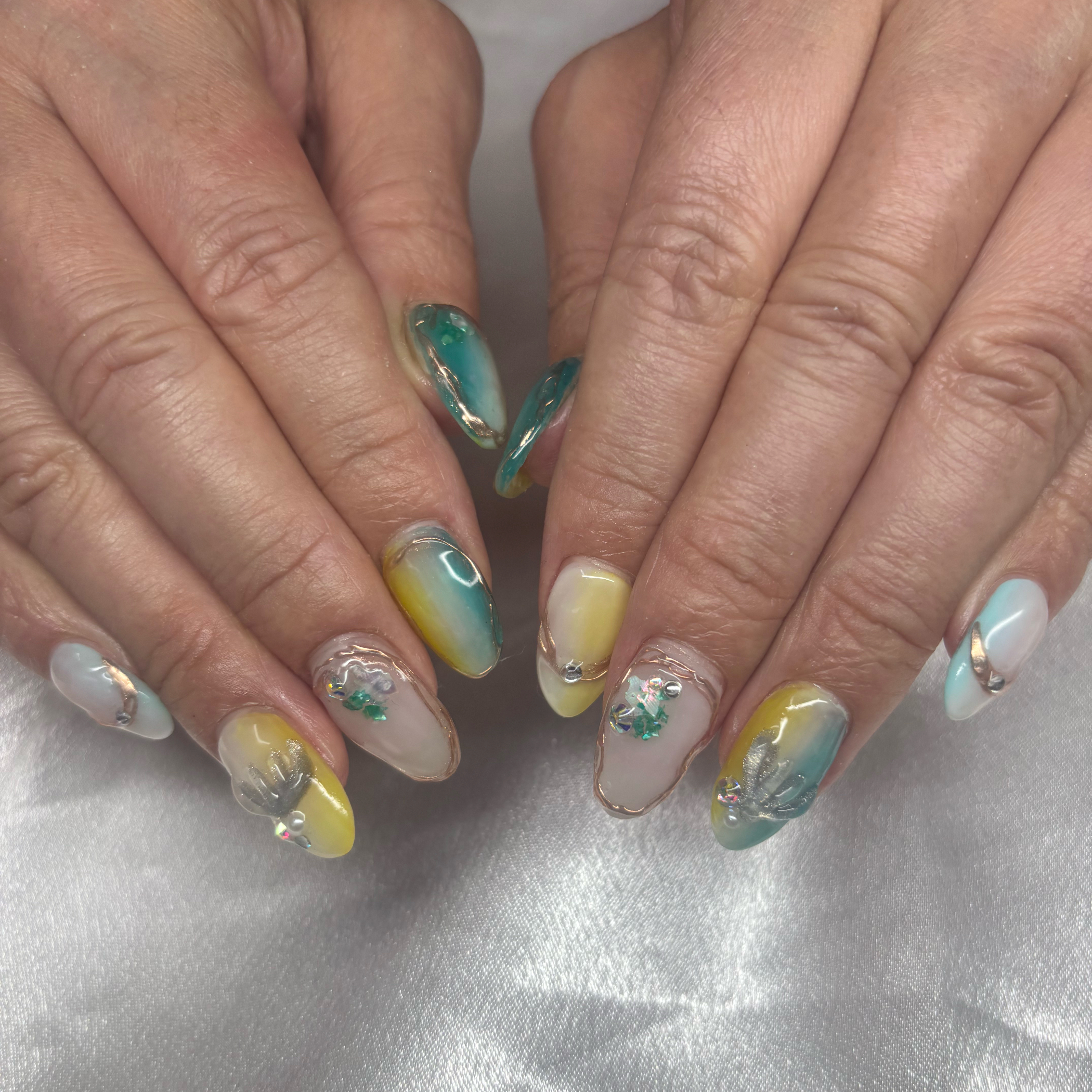 nail.facial_yucca
