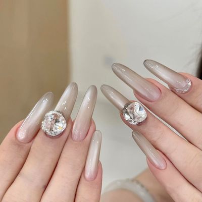 デザイン2本+長さ出し10本＋フレンチ🥰orマグネット🧲orミラー🪞9000円