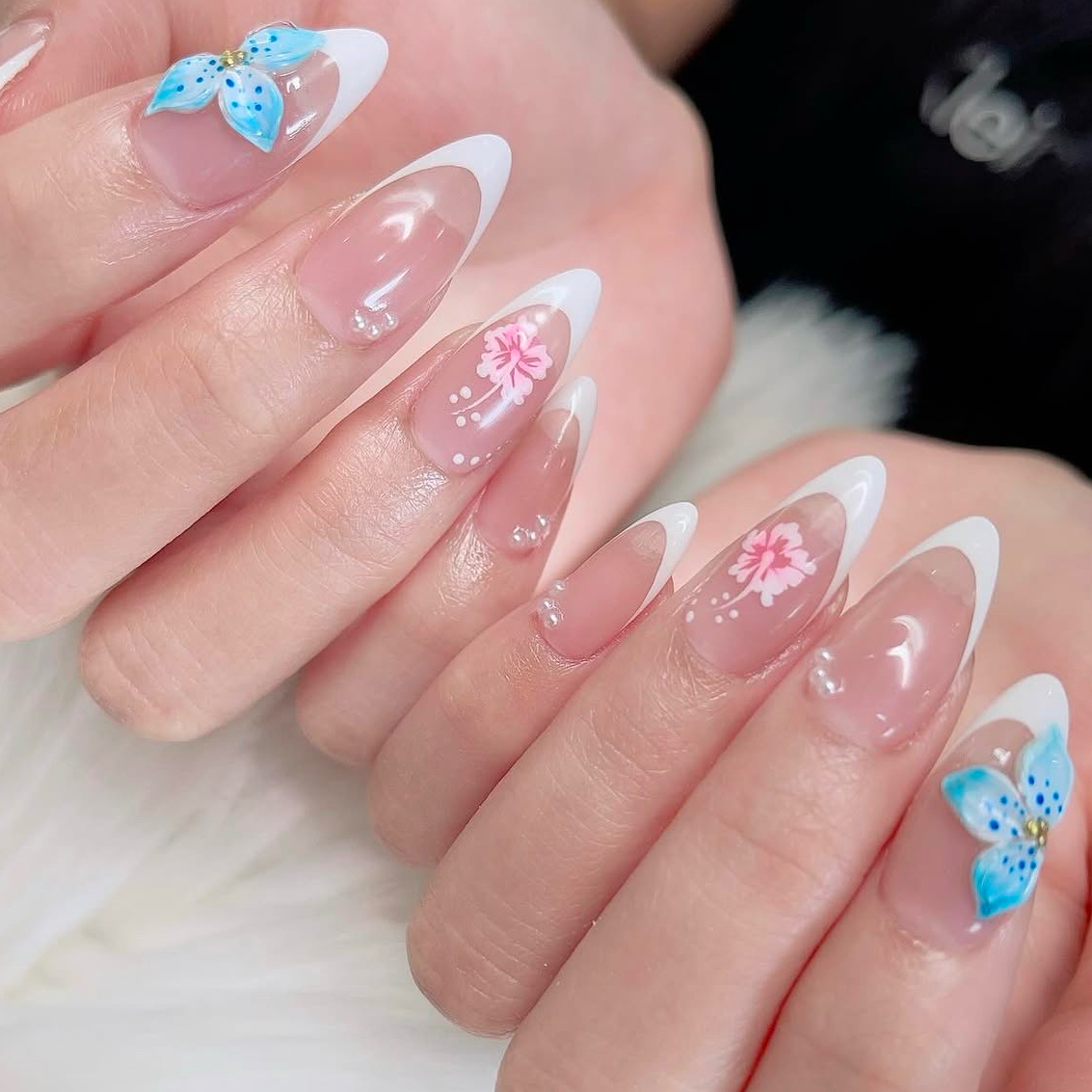 Naomi_RibonNail